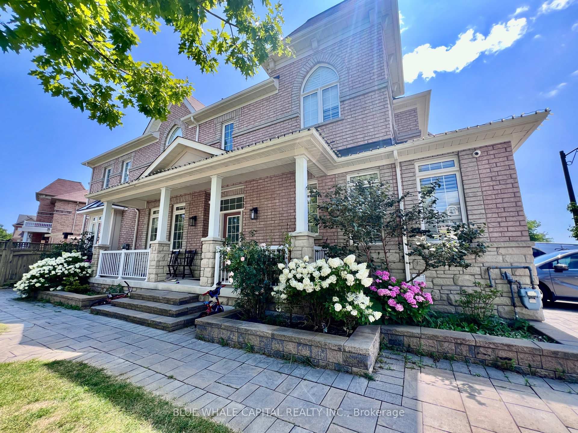 105 Bernbridge Road photo 2