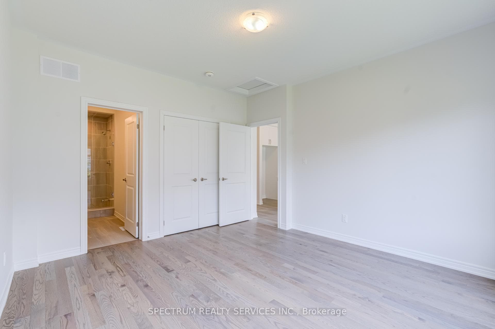 77 Muzzo Drive photo 30