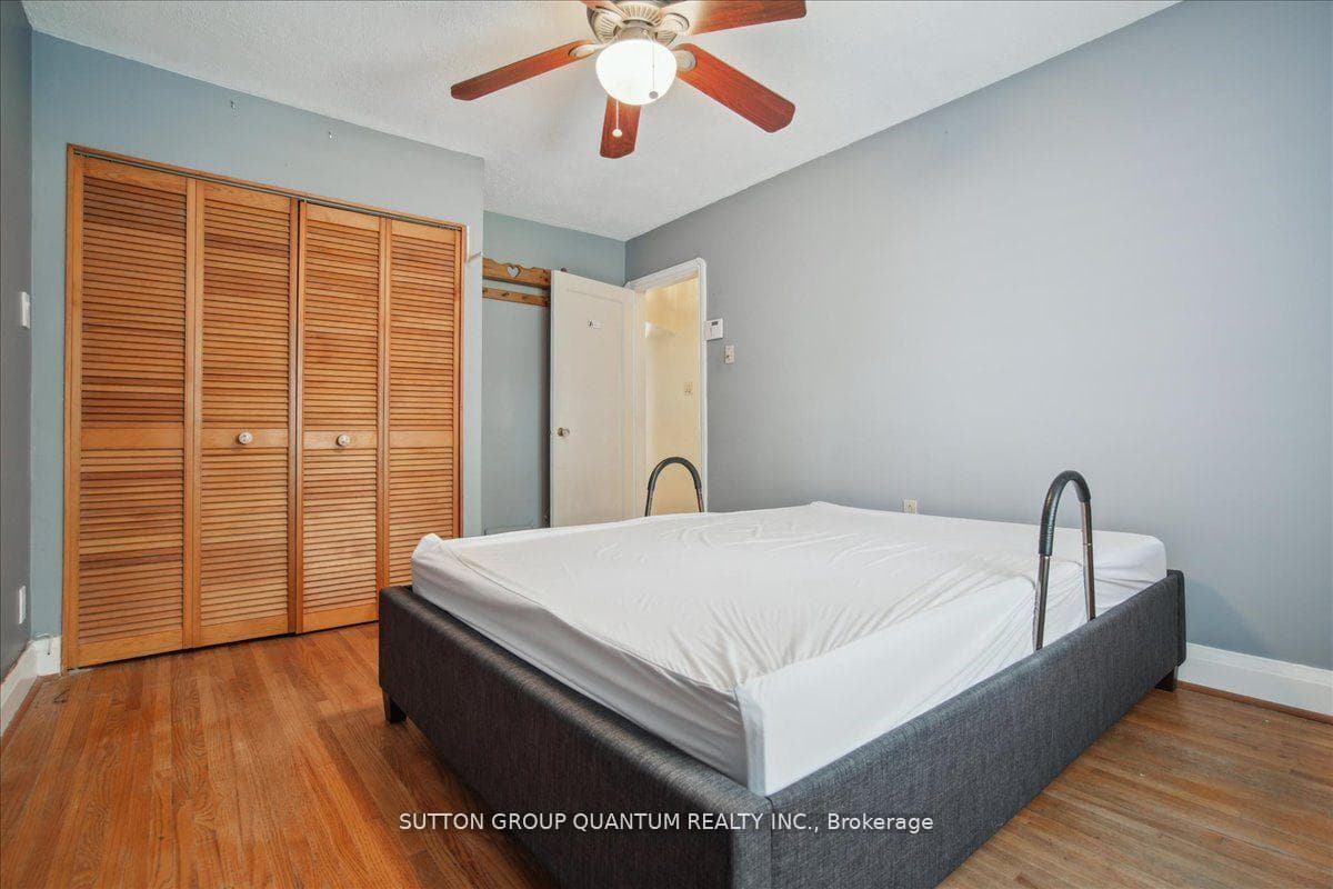 186 Aldercrest Road photo 24