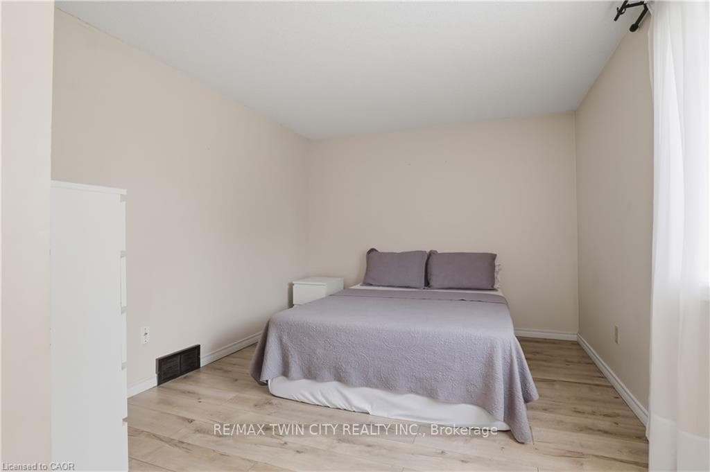 255 Northlake Drive Unit 15 photo 14