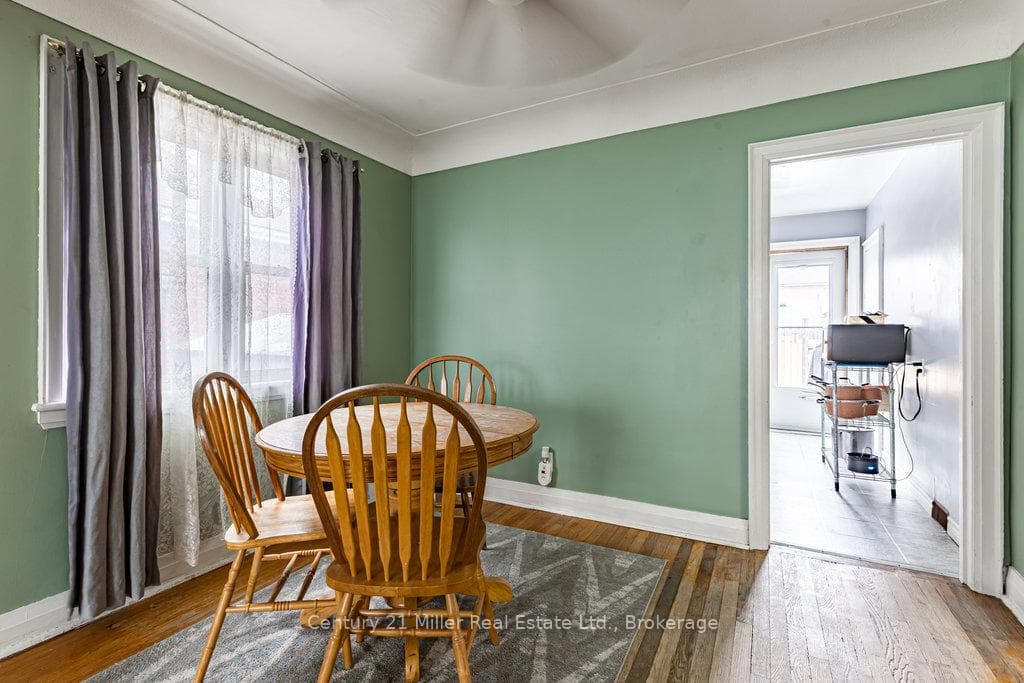 131 Harmony Avenue photo 14