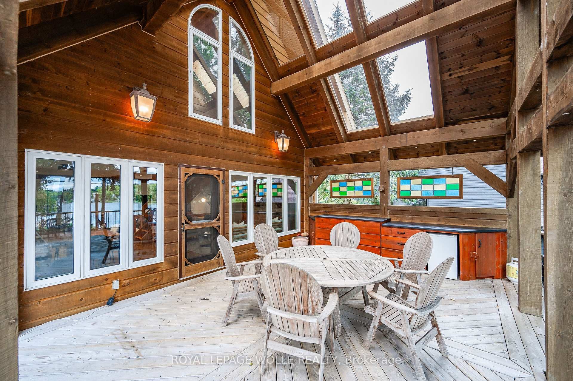 6 Lake Avenue photo 32