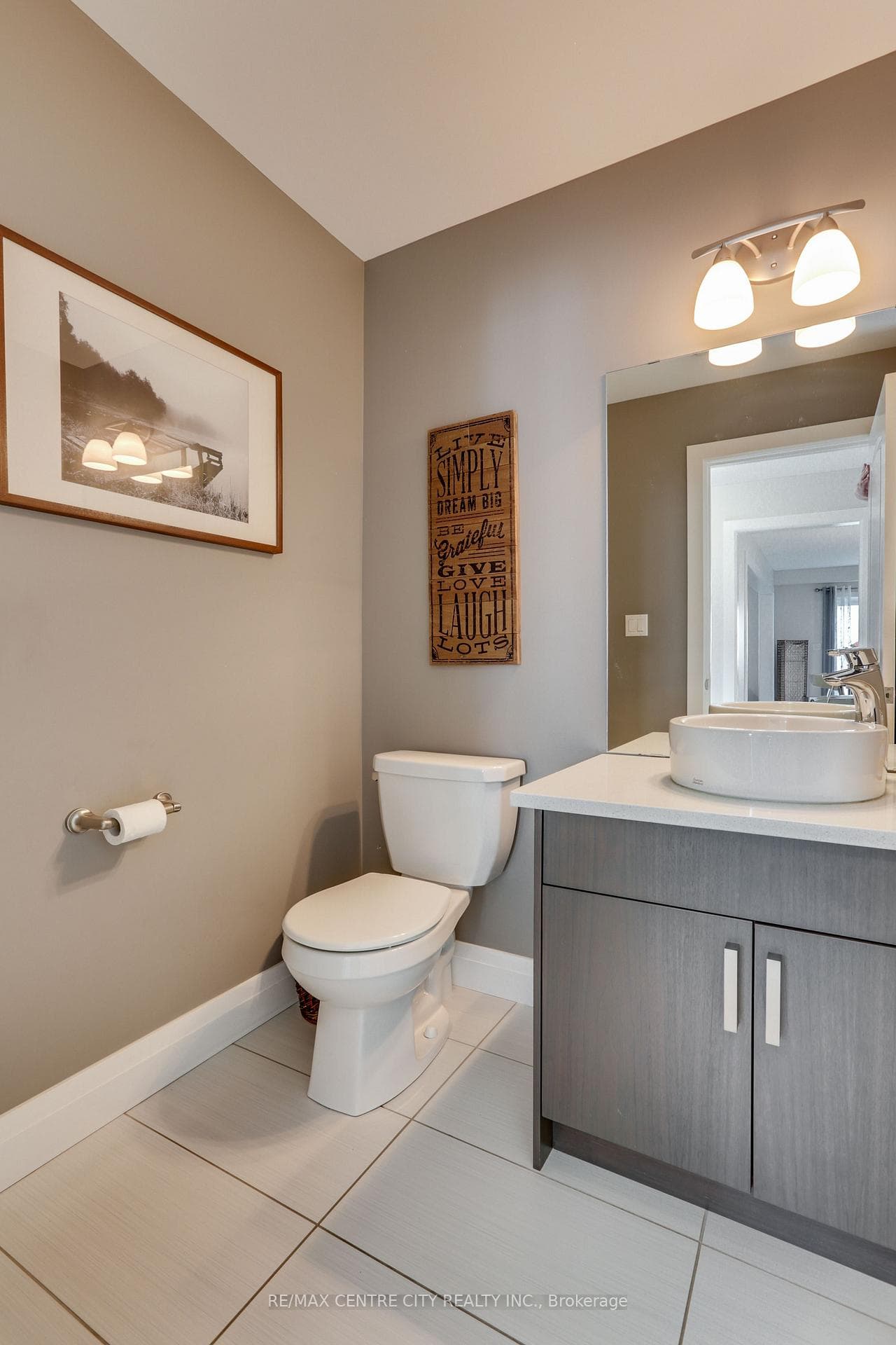 1799 Couldridge Way photo 13