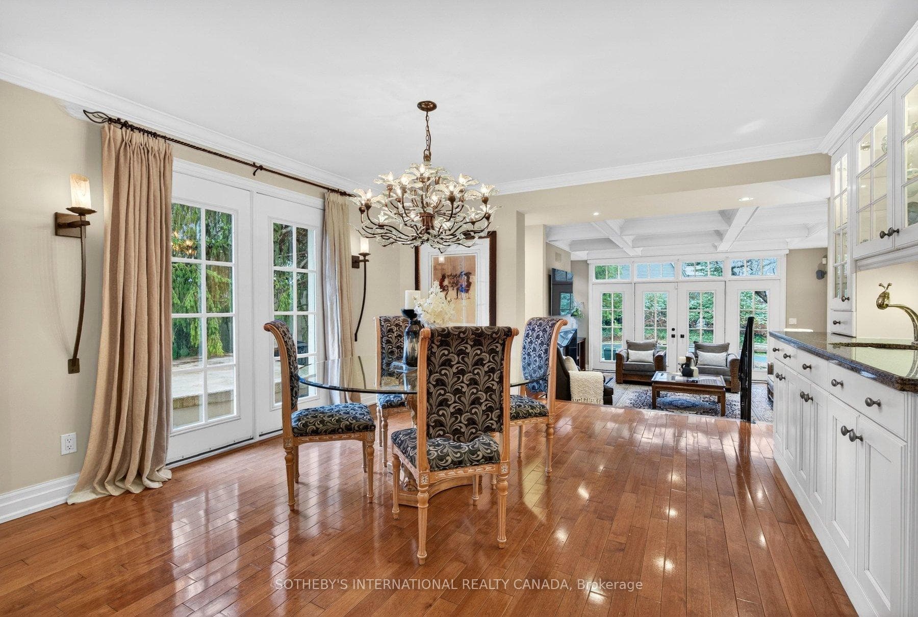149 North Shore Boulevard photo 16