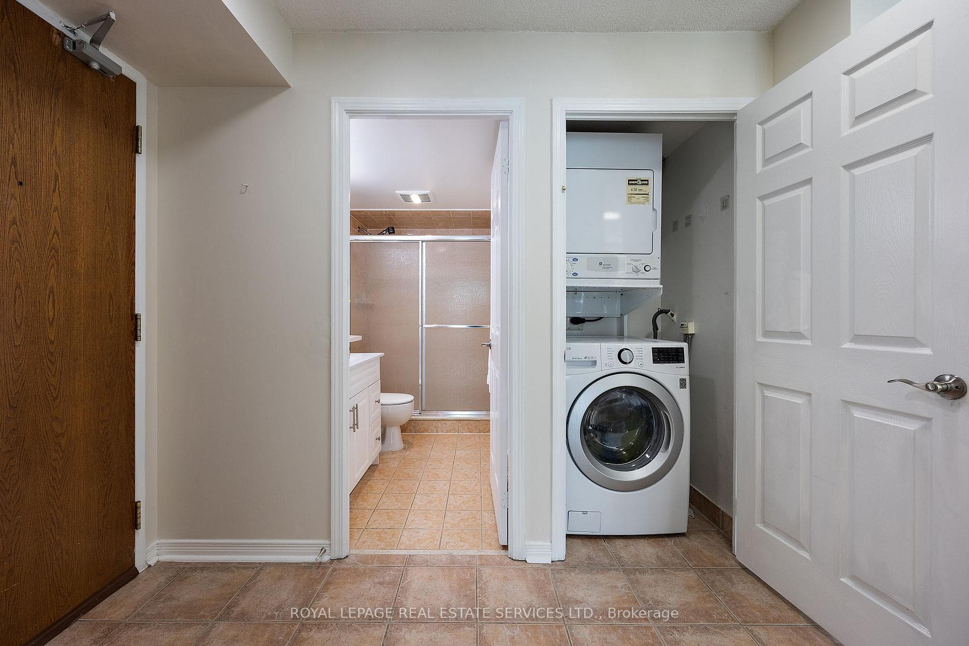 4889 Kimbermount Avenue Unit 1008 photo 21