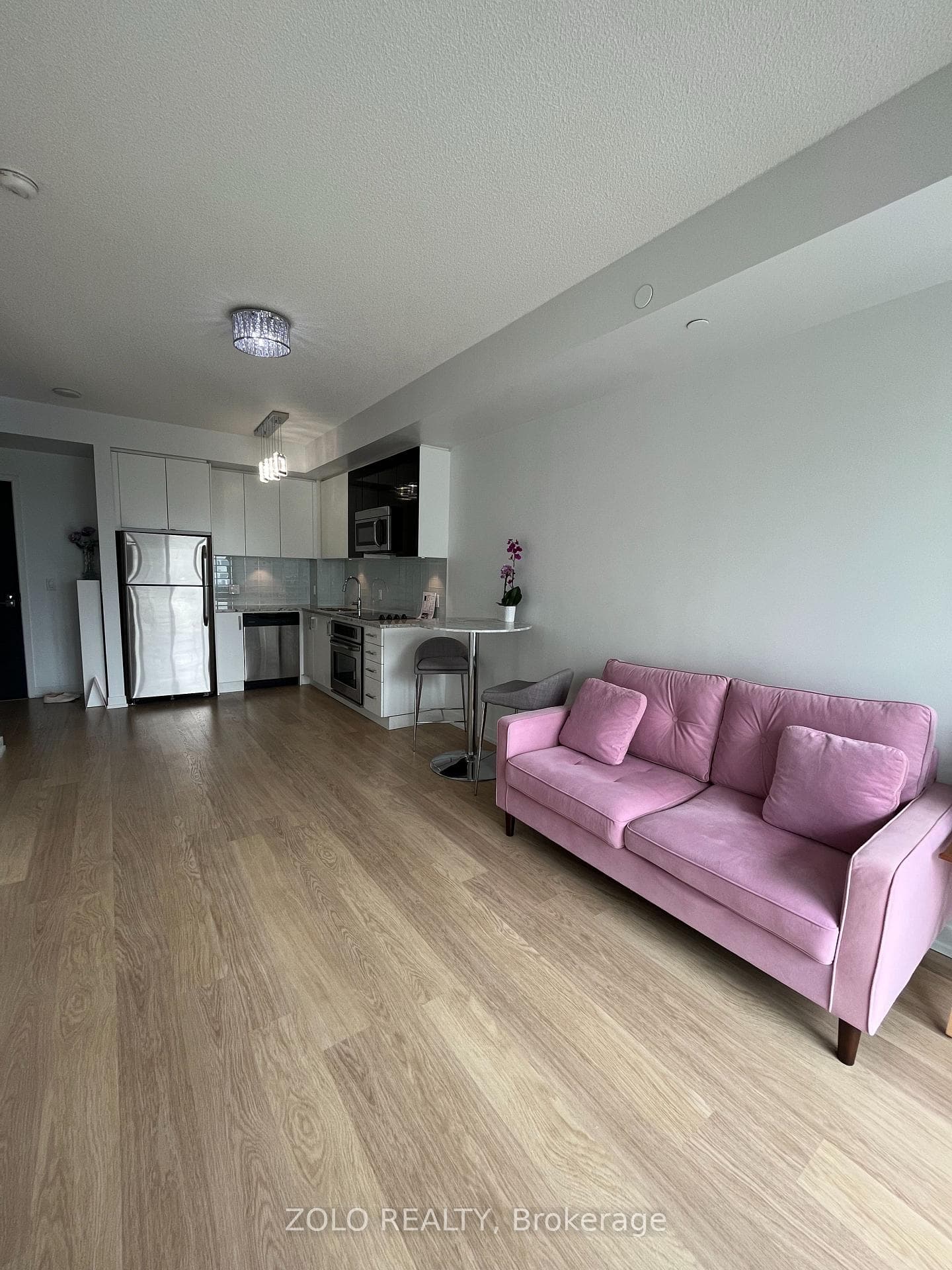 98 Lillian Street Unit 1618 photo 15