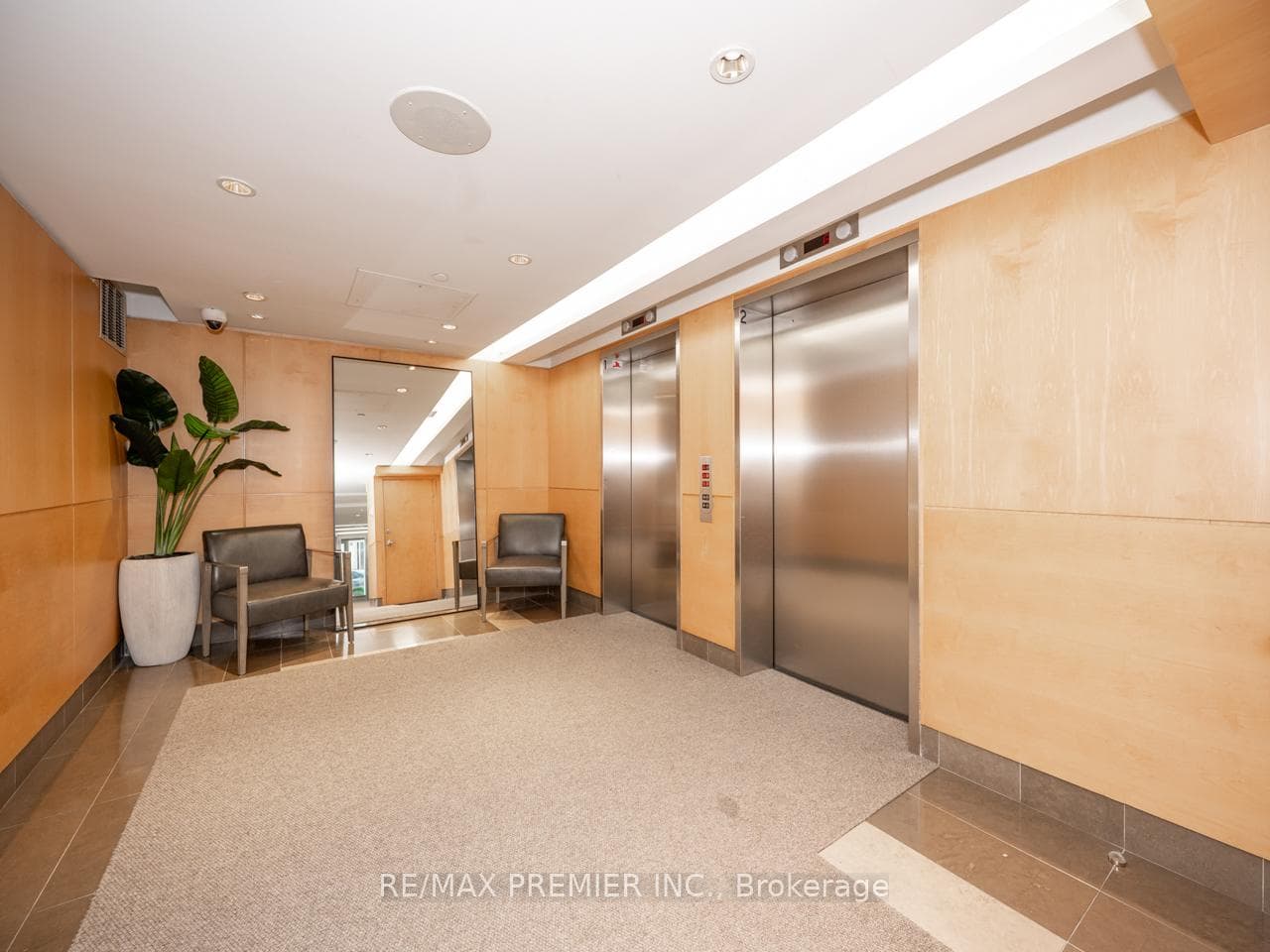 Lobby Elevators