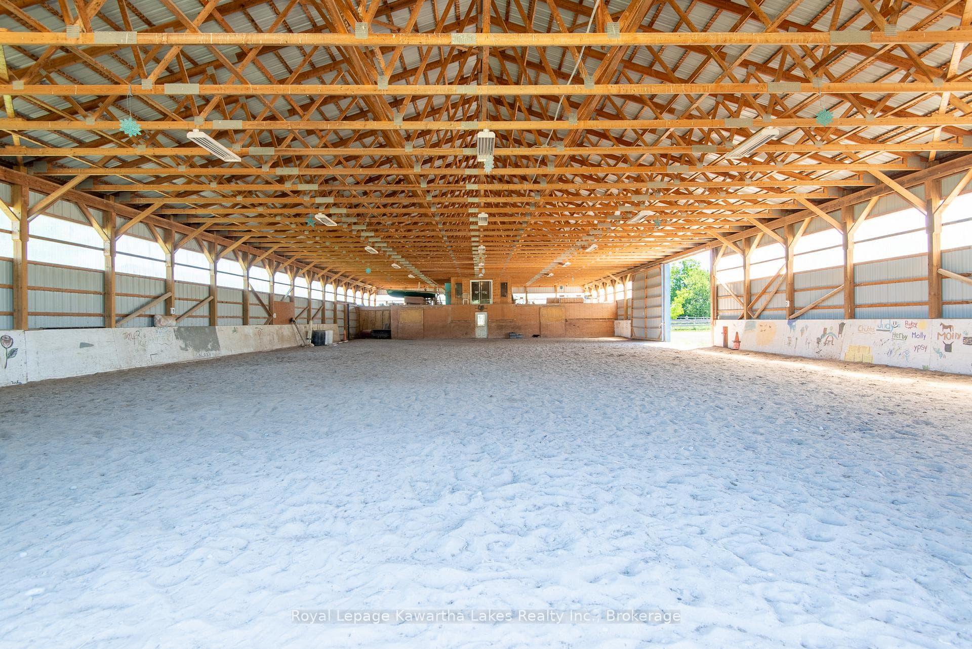 2435 Elm Tree Road photo 33