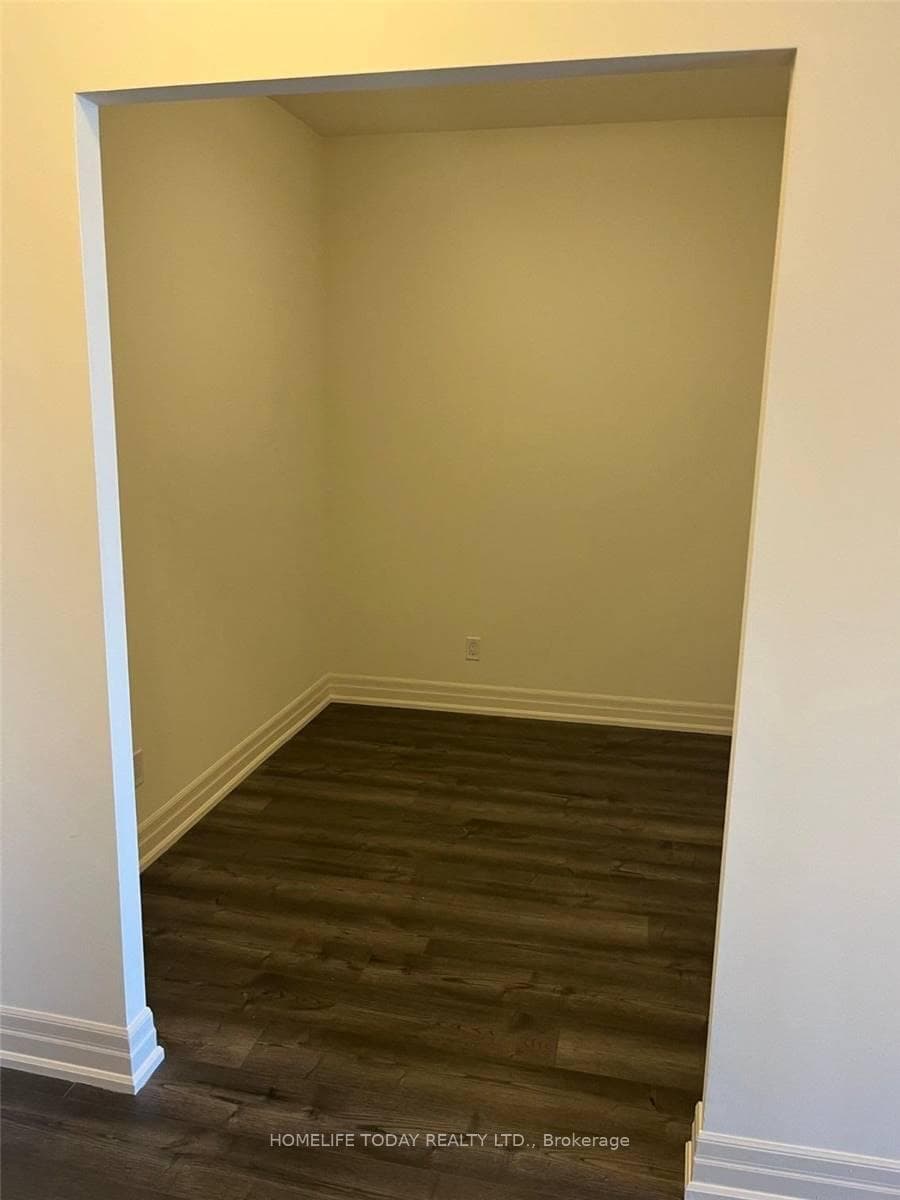 8130 Birchmount Road Unit 714 photo 9