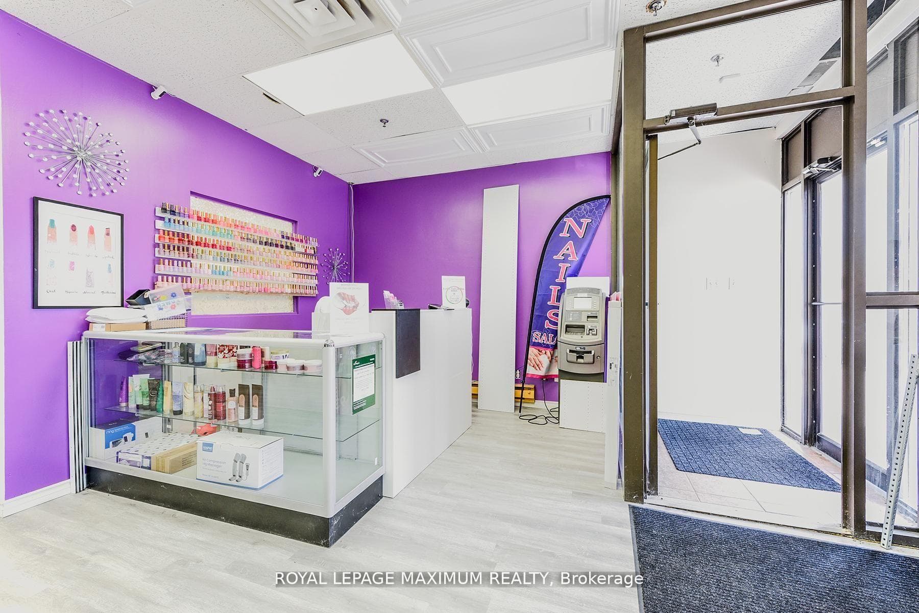 4220 Steeles Avenue Unit C10 photo 6