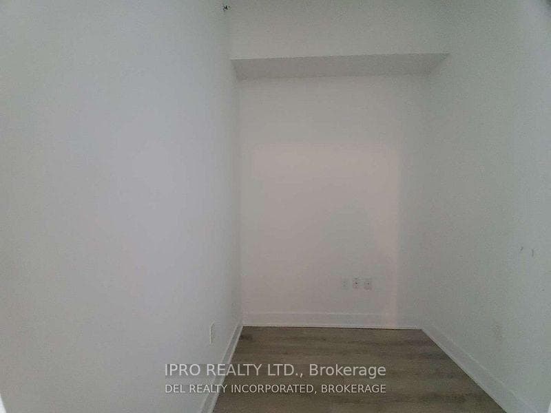 20 Shore Breeze Drive Unit 403 photo 16