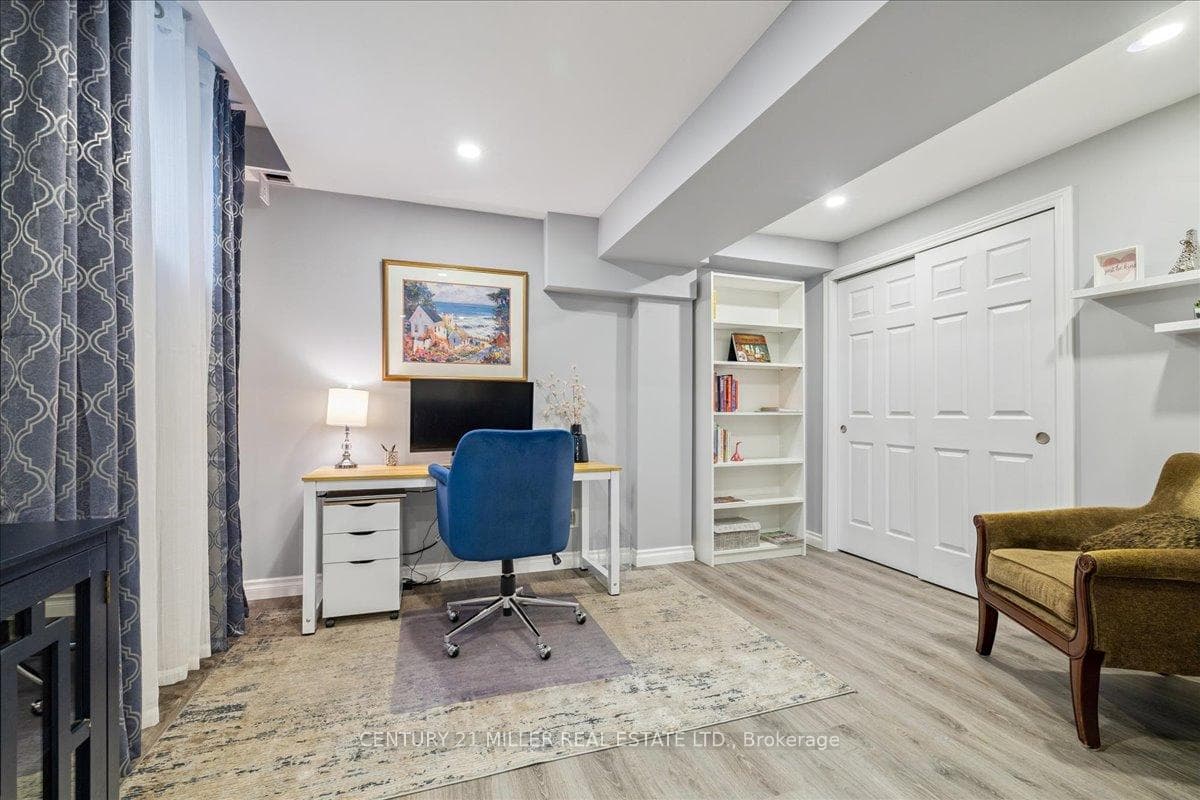3353 Liptay Avenue Unit 14 photo 36