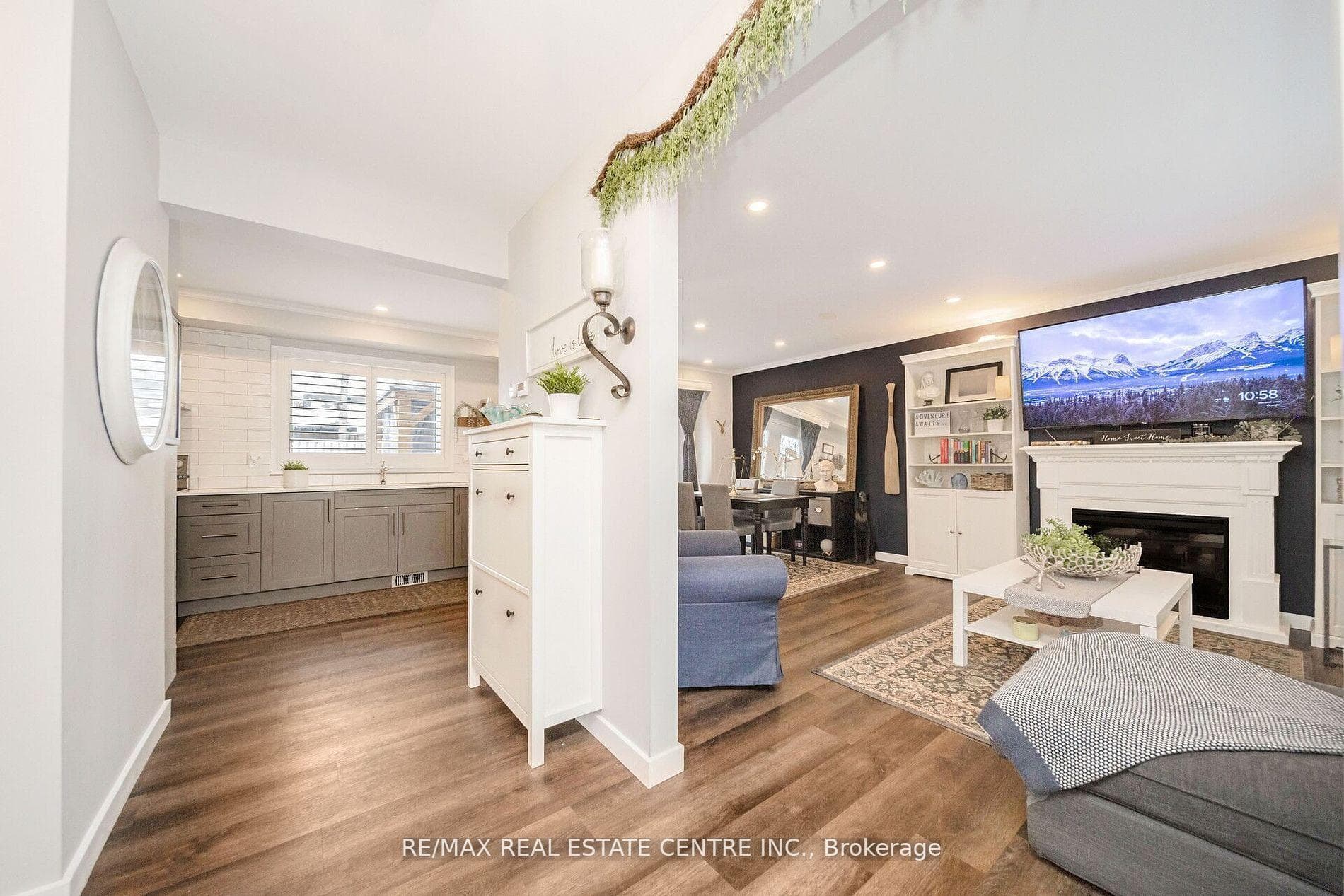 20 Carberry Crescent photo 3