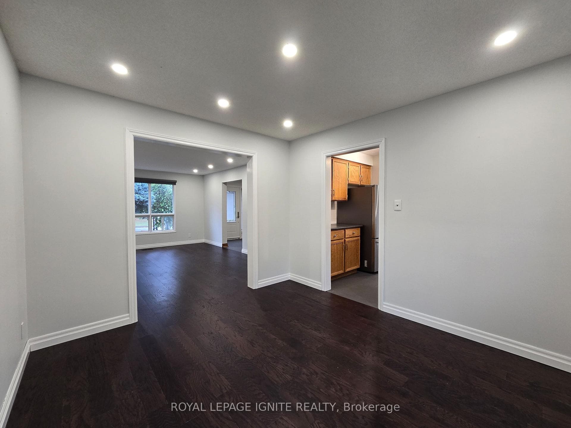 117 Imperial Crescent photo 9