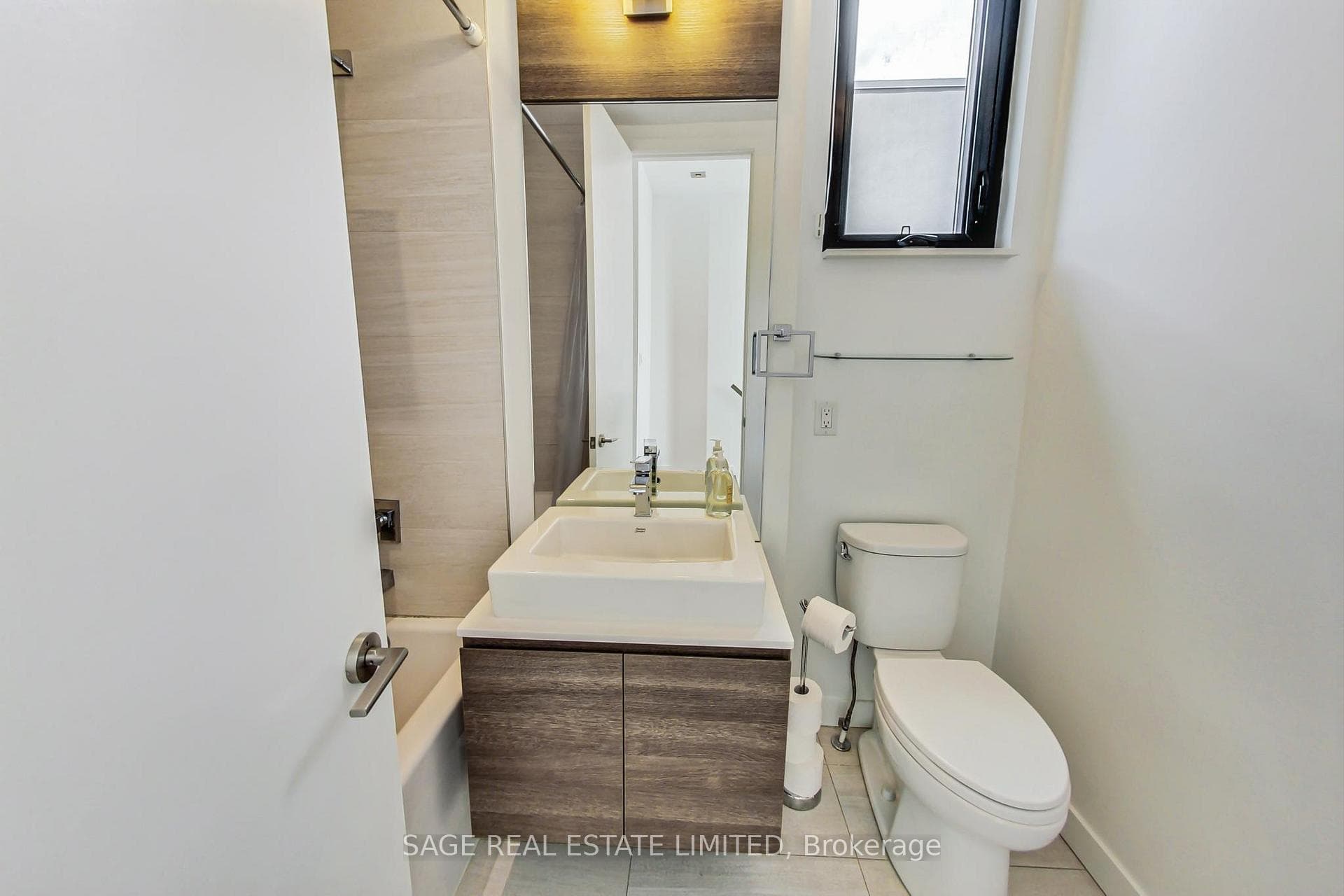 478 Shaw Street photo 28