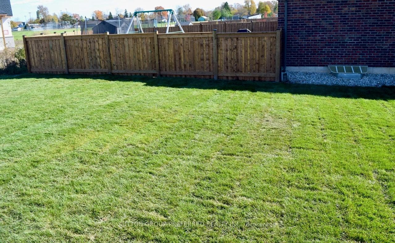 4 Bouw Place photo 33