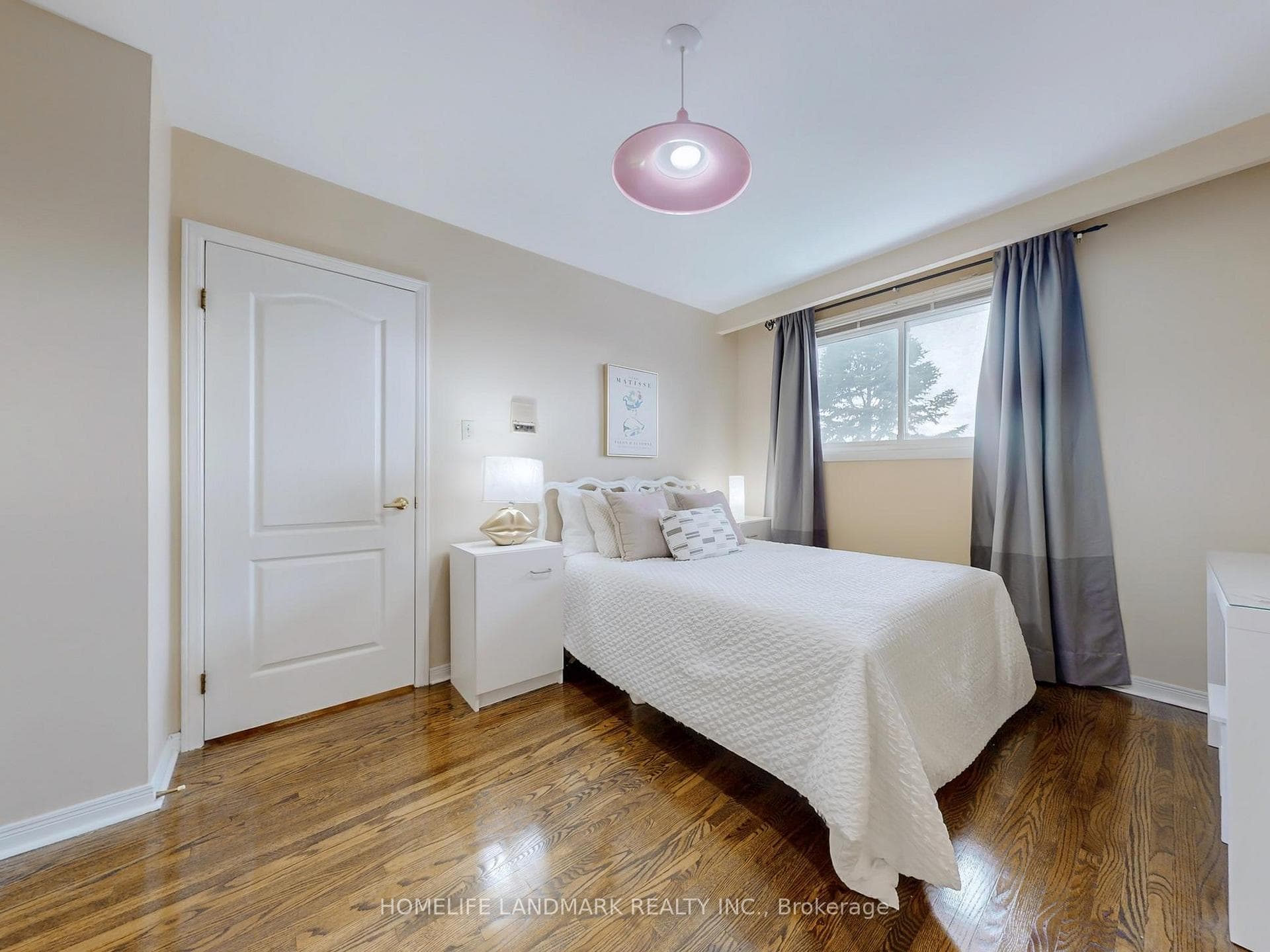63 Lambeth Square photo 25