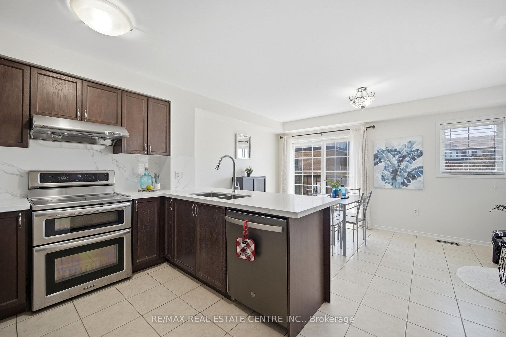 47 Martinworth Lane photo 13
