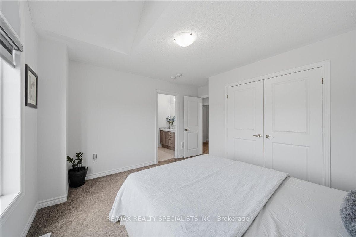 120 Durham Avenue photo 39