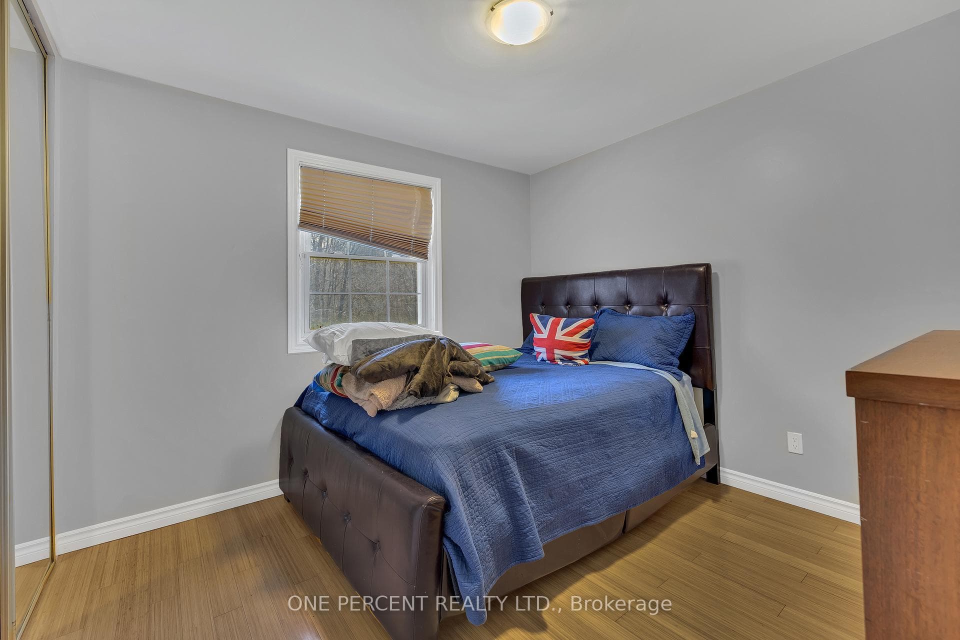 57 Cortleigh Drive photo 19