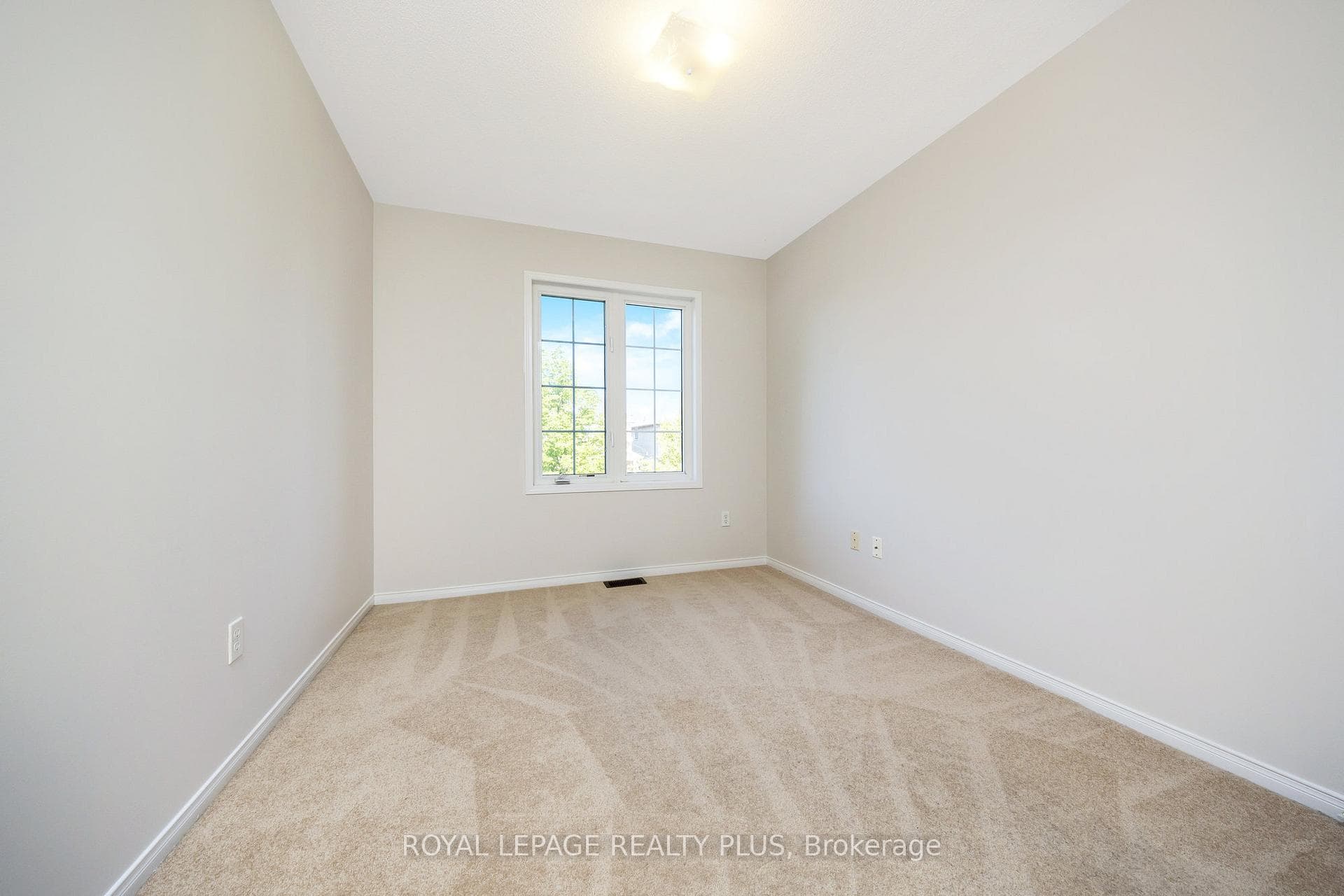 3896 Skyview Street photo 34