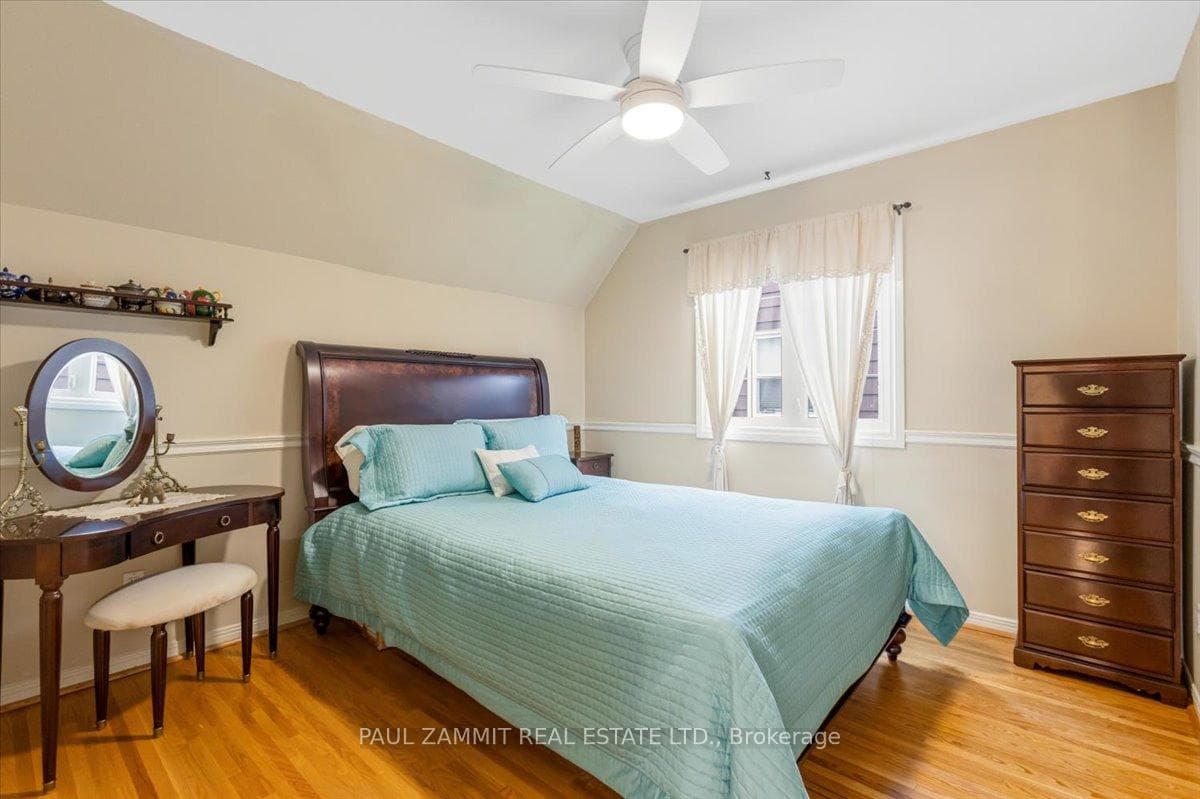 39 Woolsthorpe Crescent photo 30