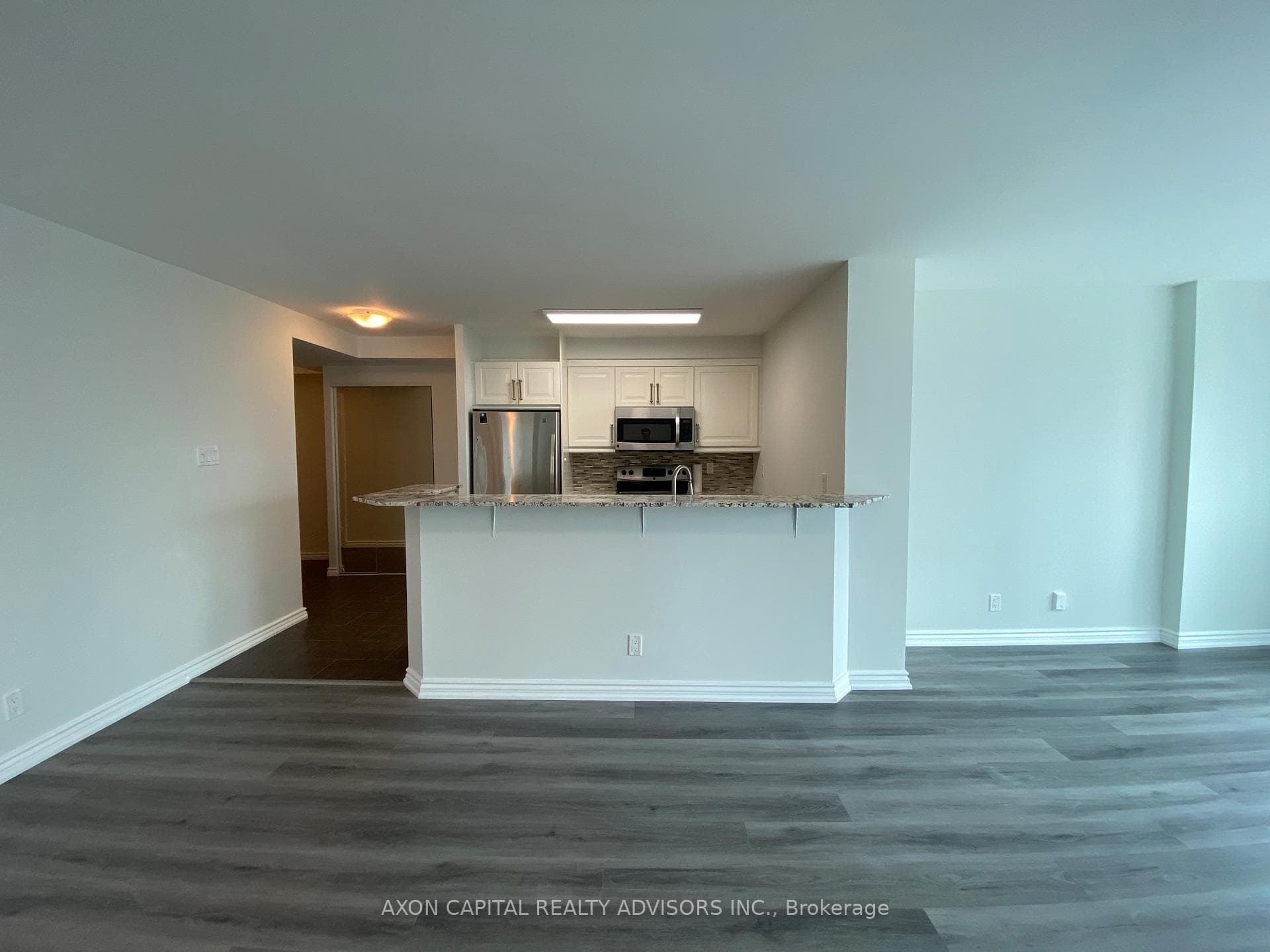 10 Yonge Street Unit 3207 photo 14