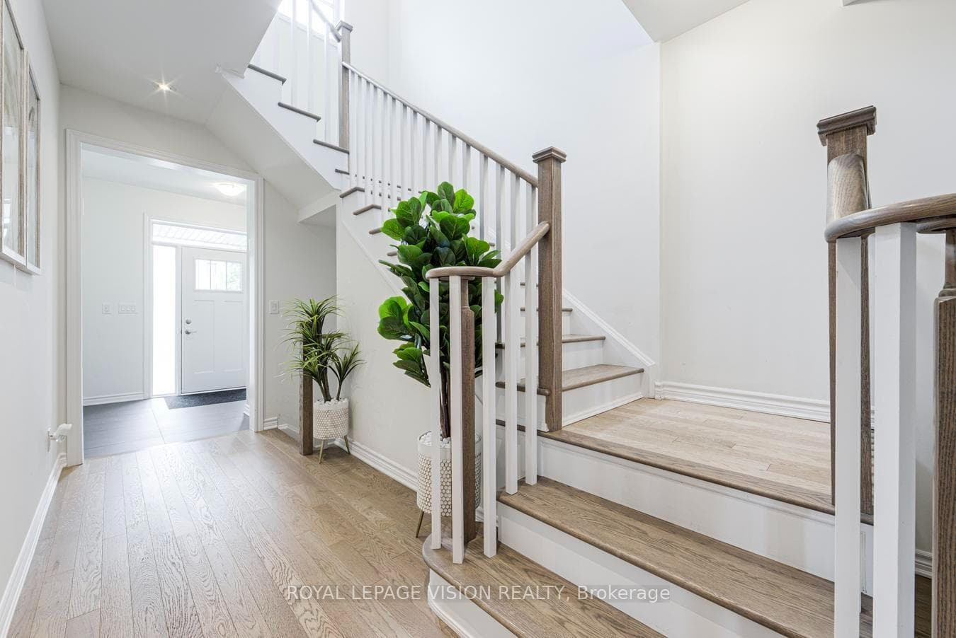 33 Bremner Street Unit #Main photo 25