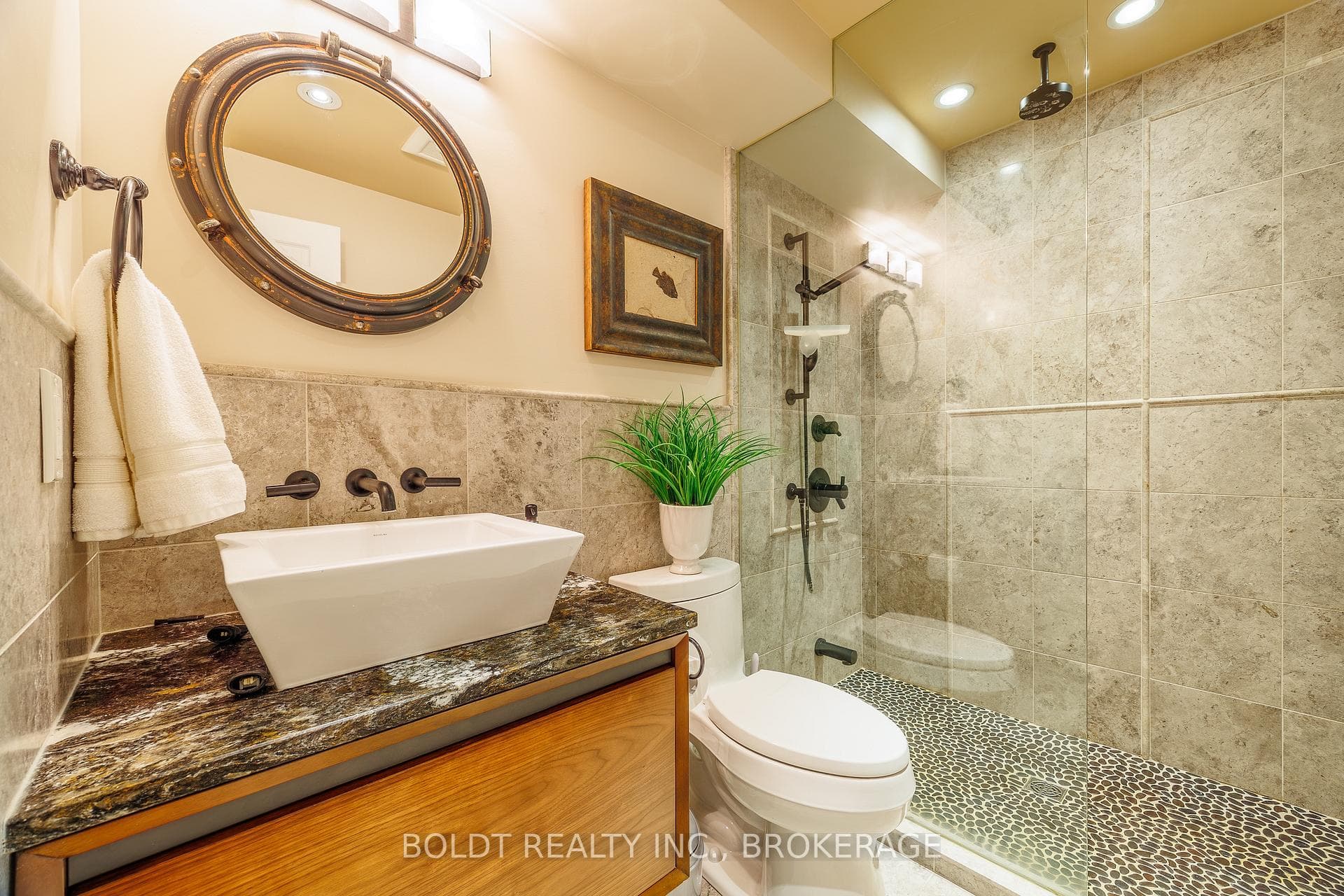 12 Cole Farm Boulevard photo 22