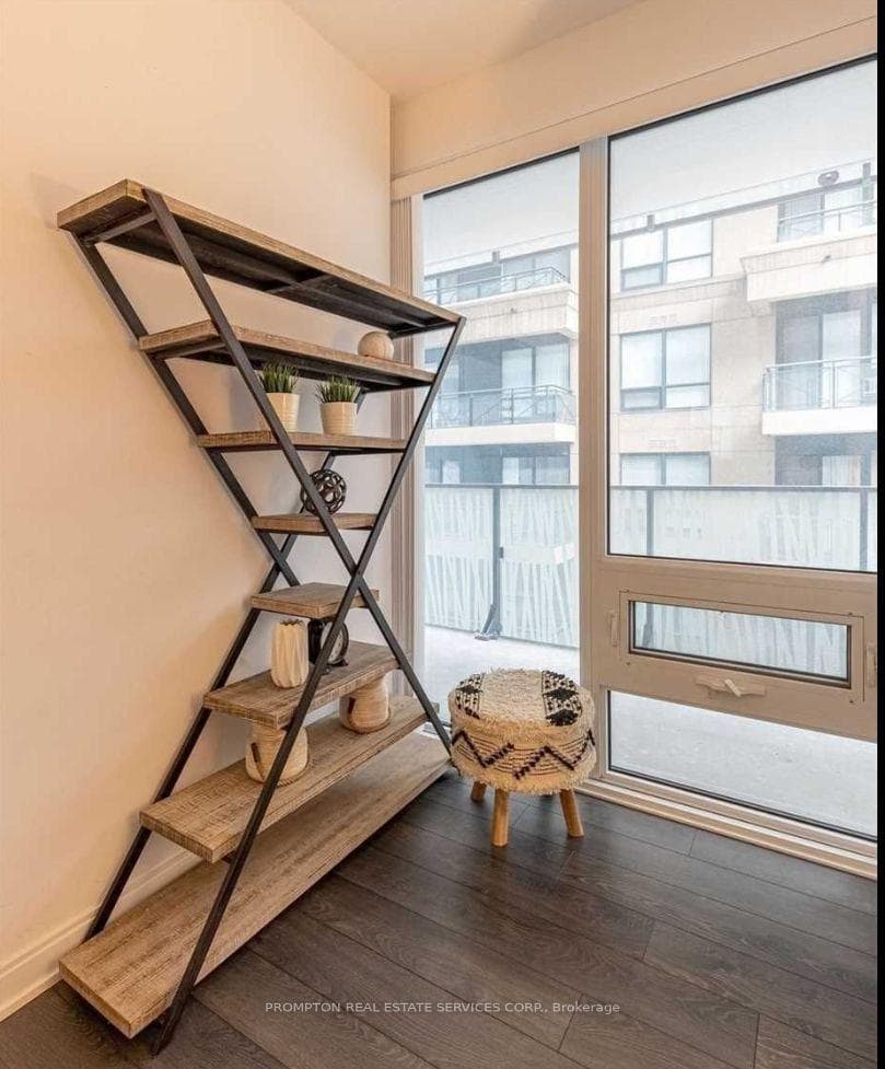 42 Charles Street Unit 607 photo 13
