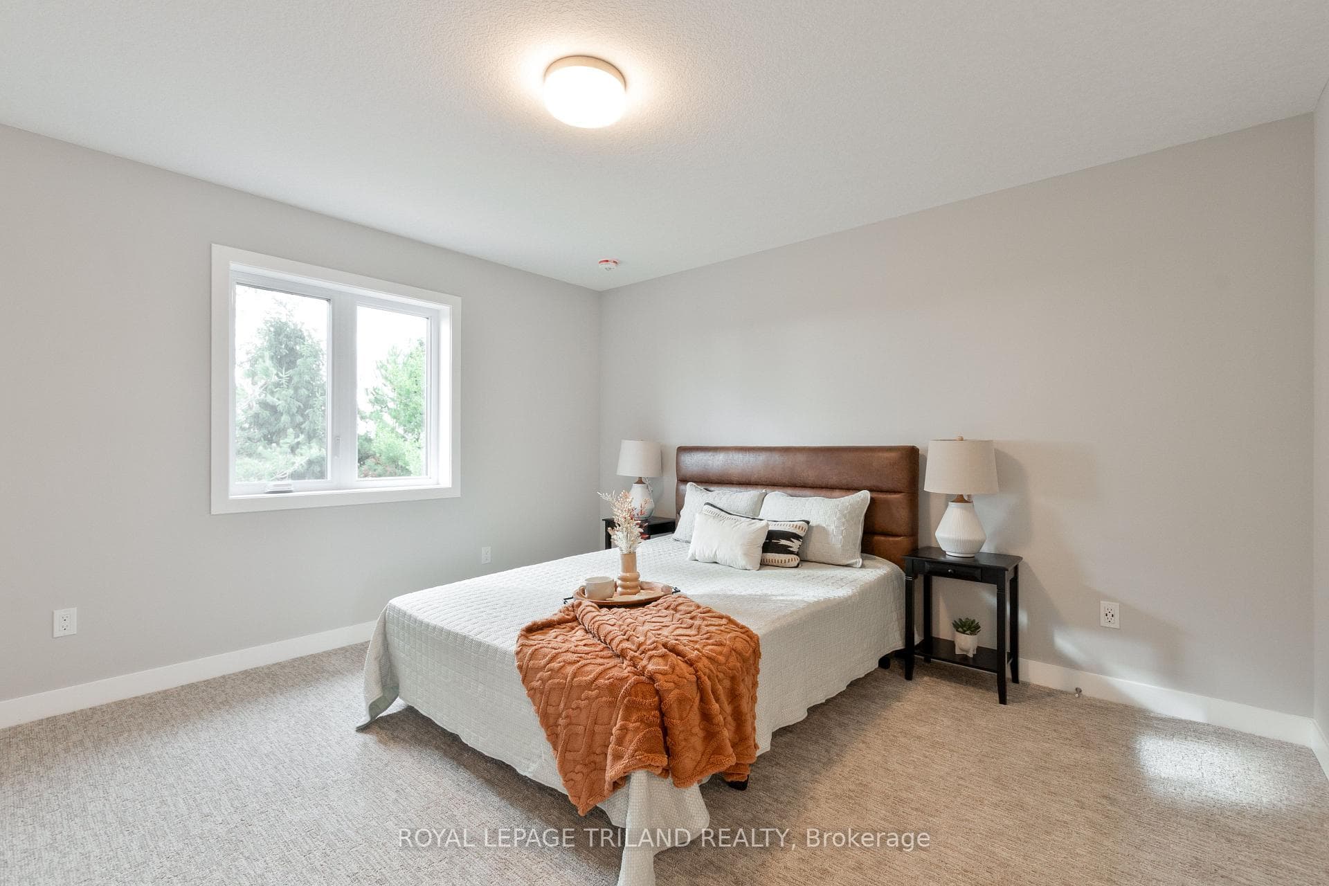 143 STYLES Drive photo 20