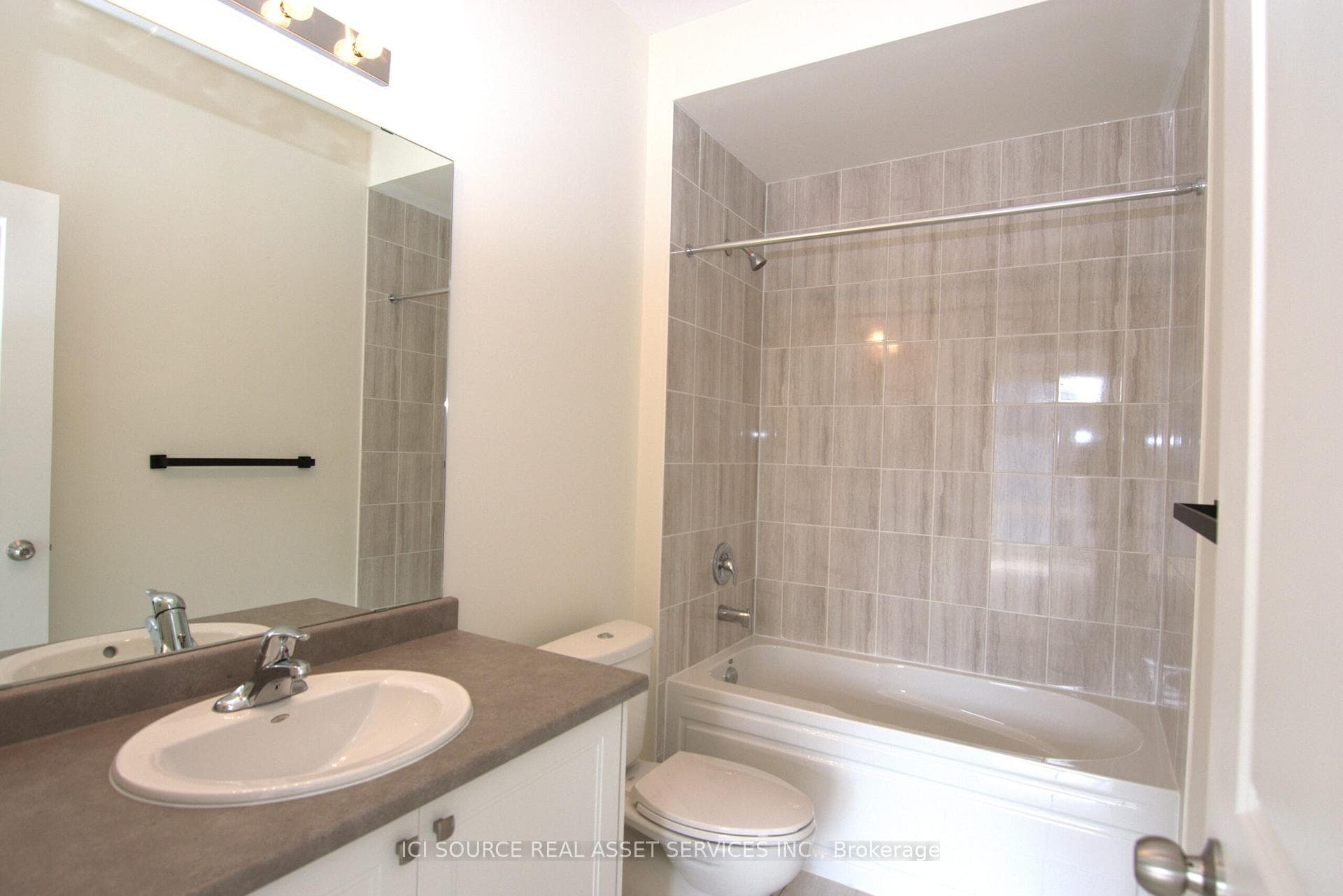448 Salem Road Unit 128 photo 16