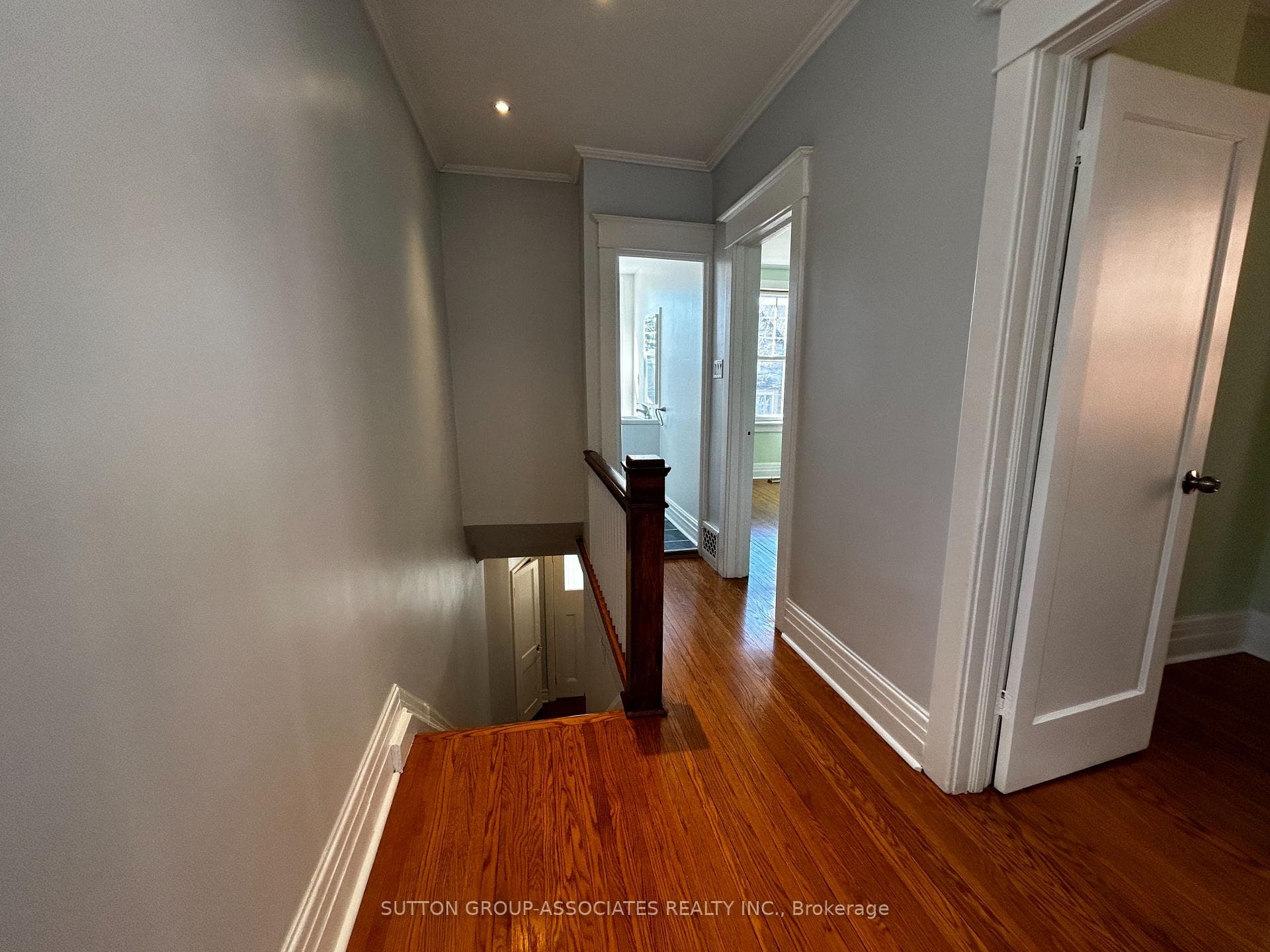 129 Kenwood Avenue photo 9