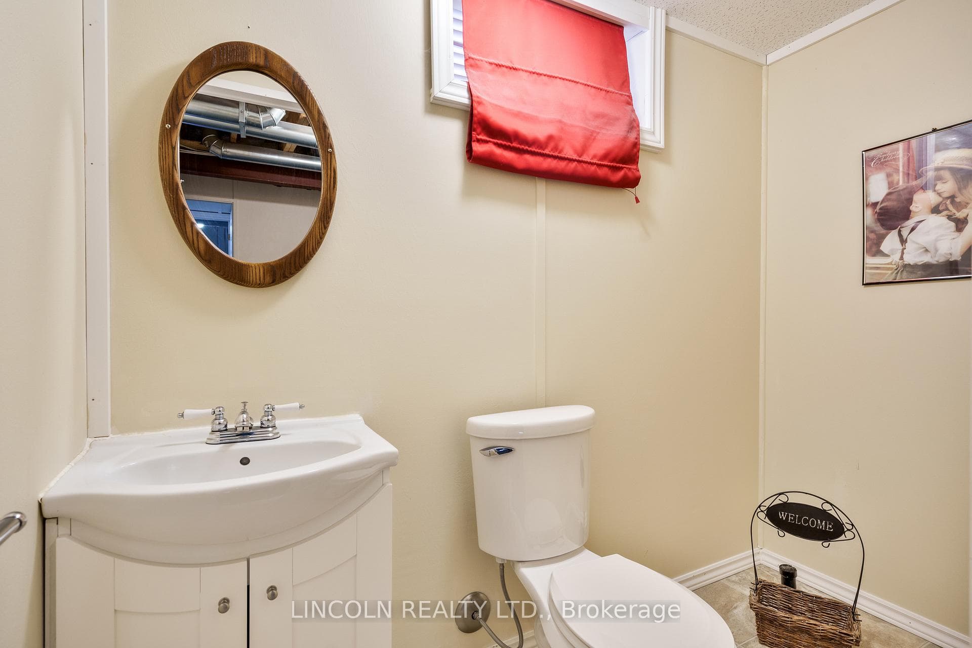 18 Glendower Crescent photo 22