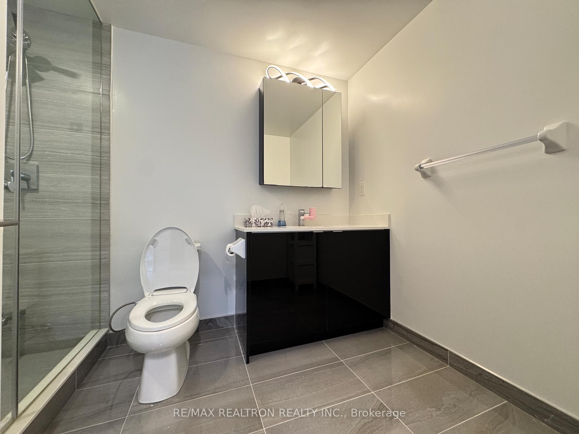100 Eagle Rock Way Unit 507 photo 16
