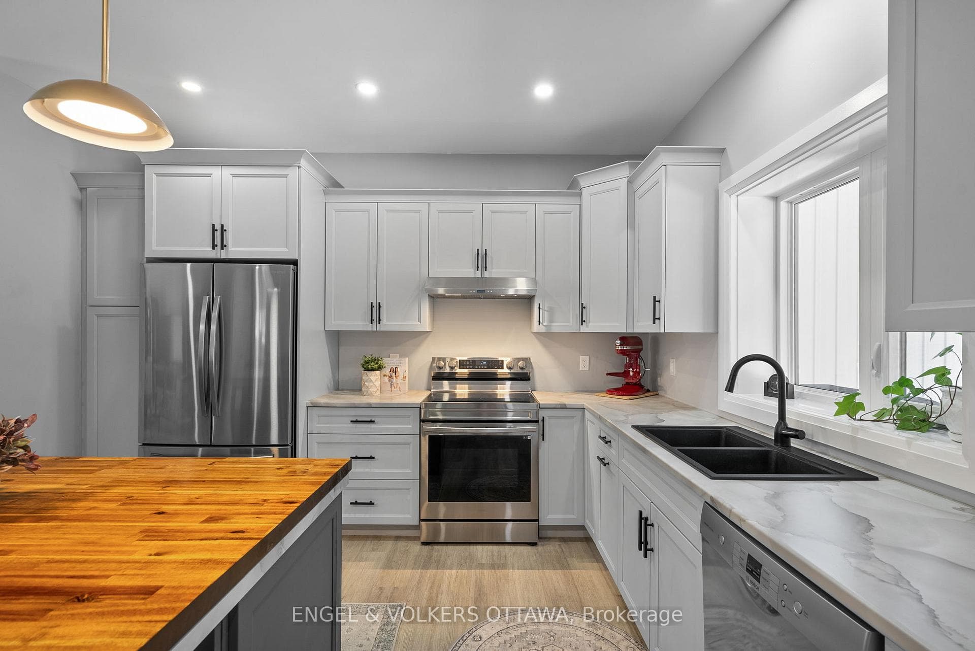 397 Lime Kiln Road photo 8
