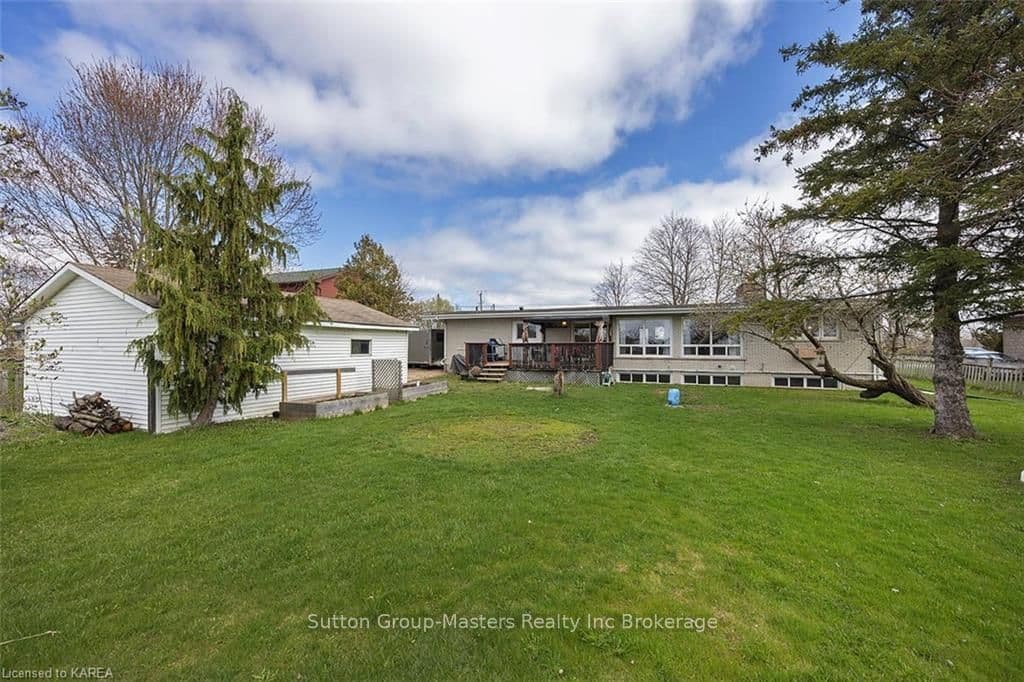 2353 MCIVOR Road photo 47