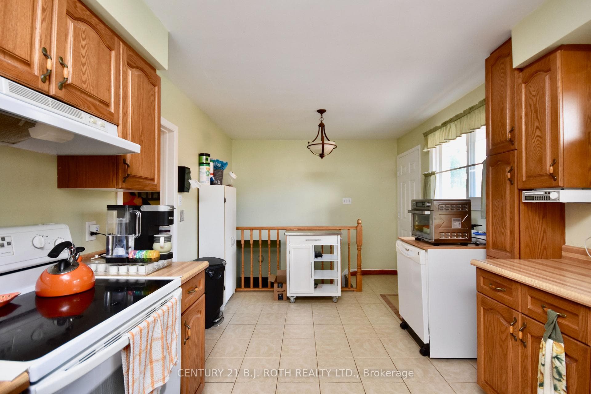 51 Glenwood Drive photo 6