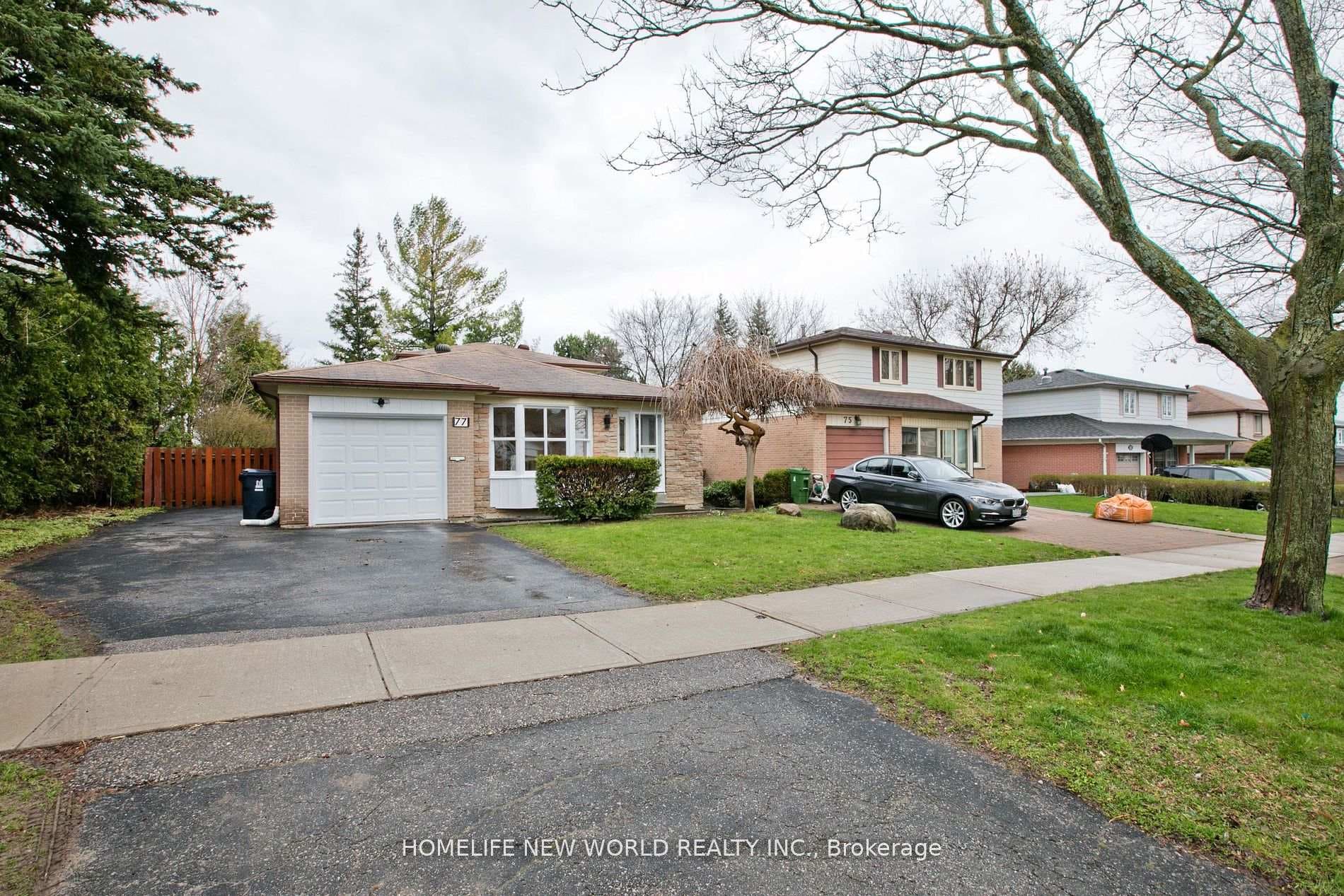 77 Aspenwood Drive photo 2