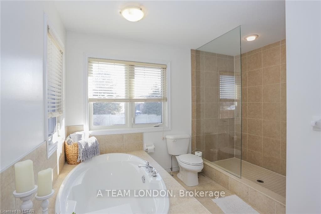 2029 McCracken Court photo 24
