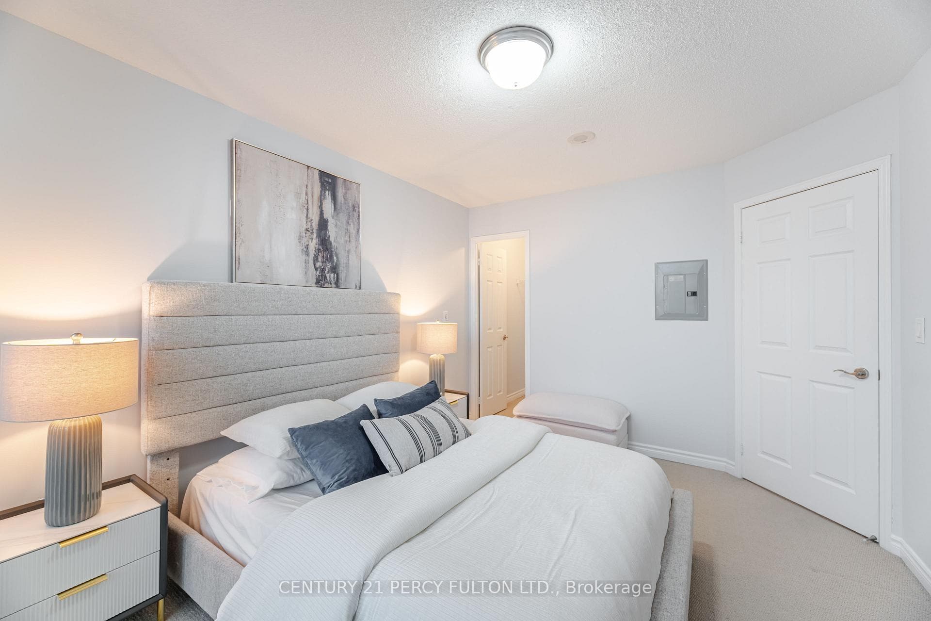 68 Grangeway Avenue Unit 2207 photo 16
