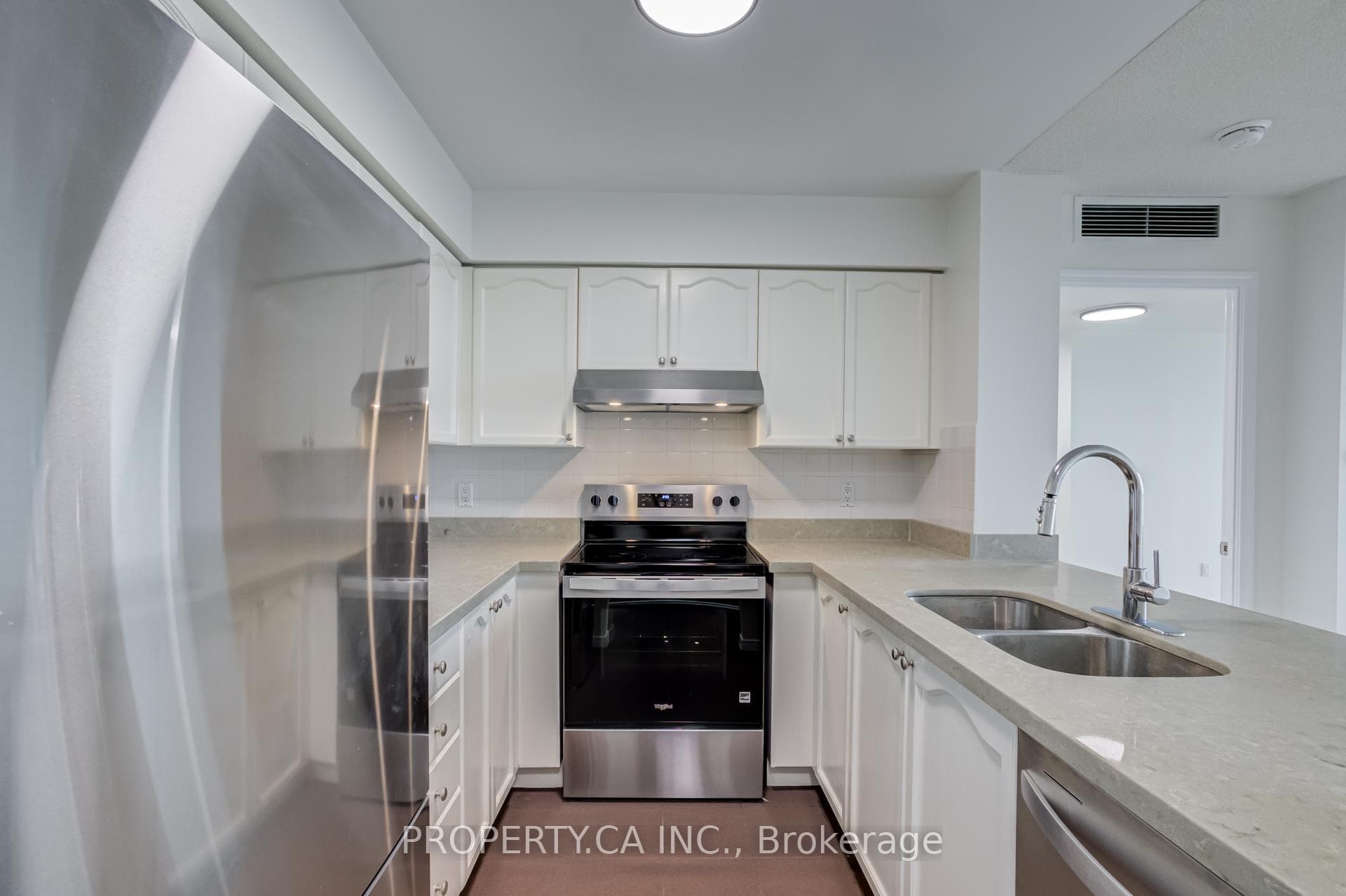 8 Hillcrest Avenue Unit 2309 photo 10