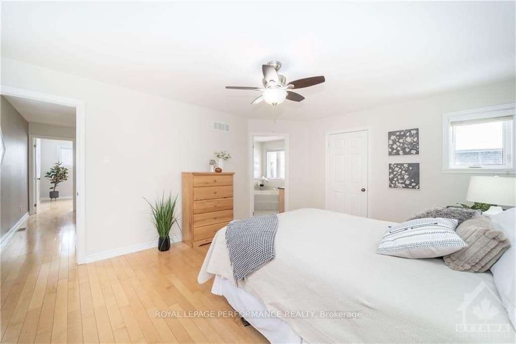 530 COLE Avenue photo 19