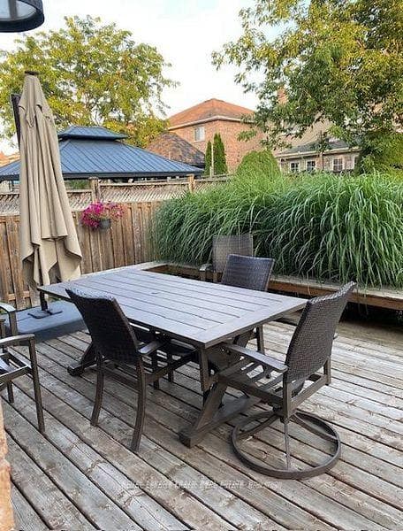 7 Winterberry Drive photo 36
