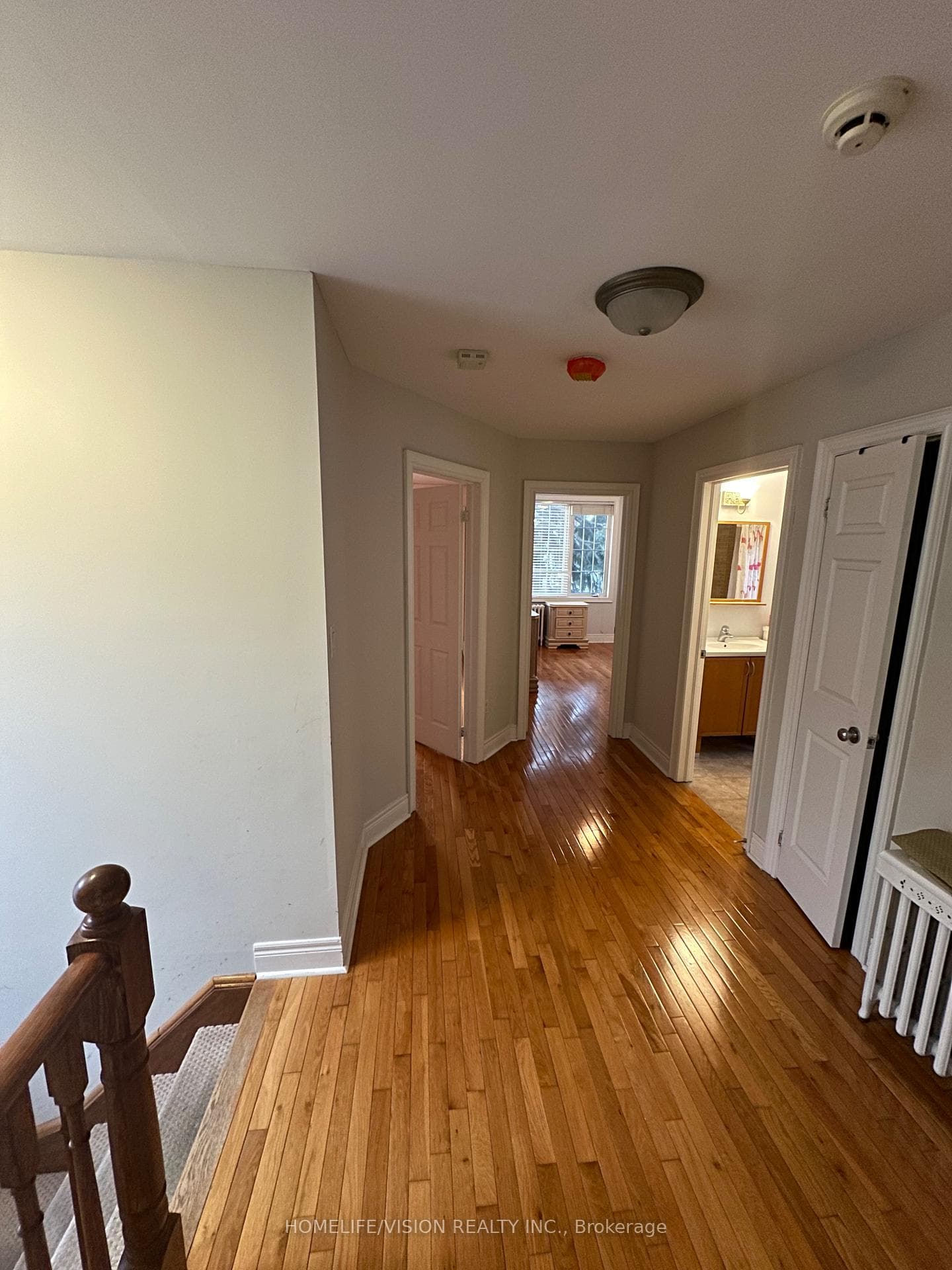 29 Glencrest Boulevard photo 34
