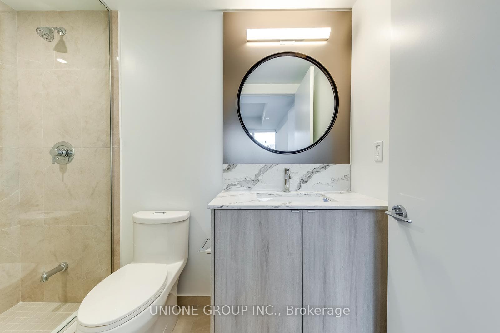 771 Yonge Street Unit 2002 photo 17