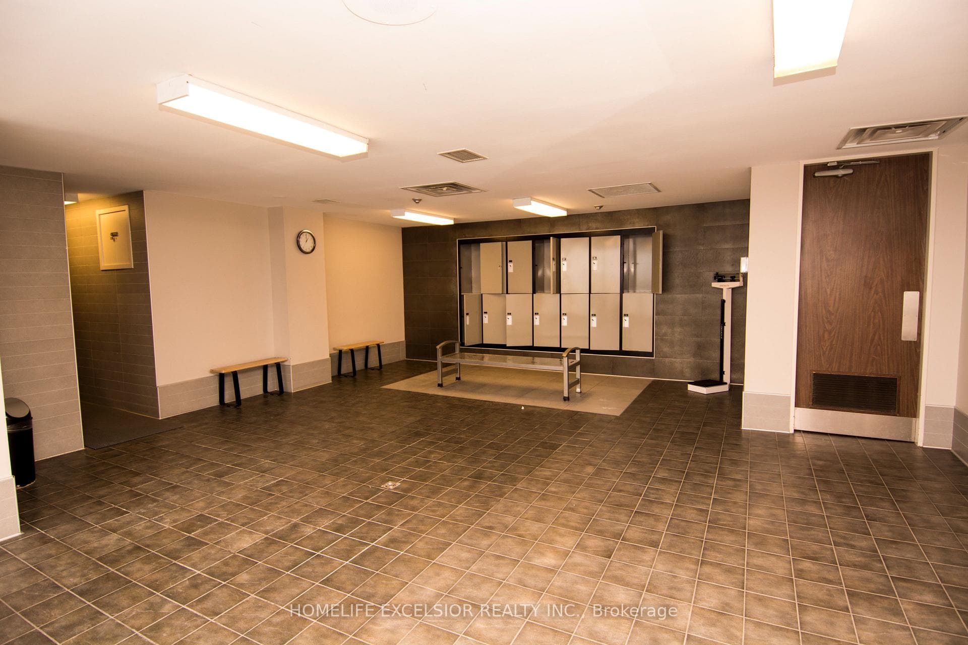 33 Harbour Square Unit 3227 photo 20