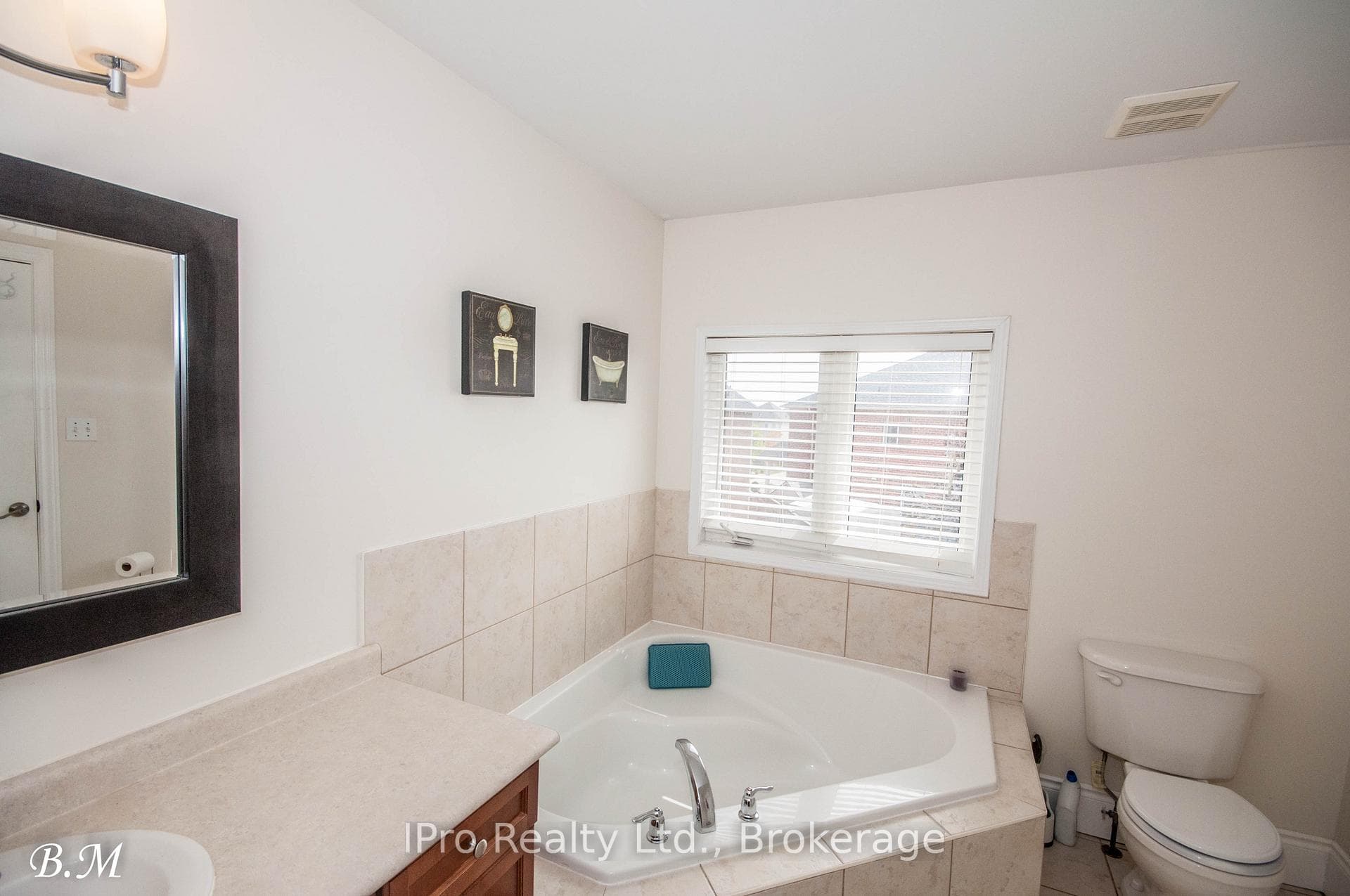 5854 Blue Spruce Avenue photo 21