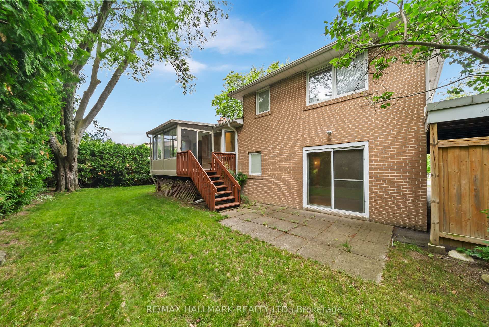 17 Greenyards Drive photo 39