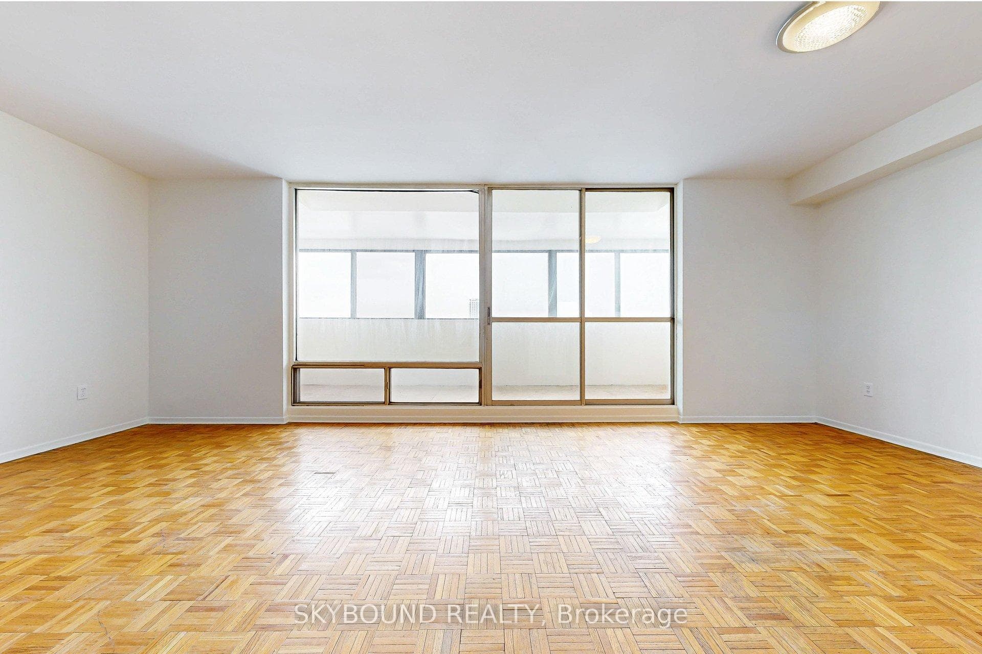 1 Massey Square Unit 2306 photo 4
